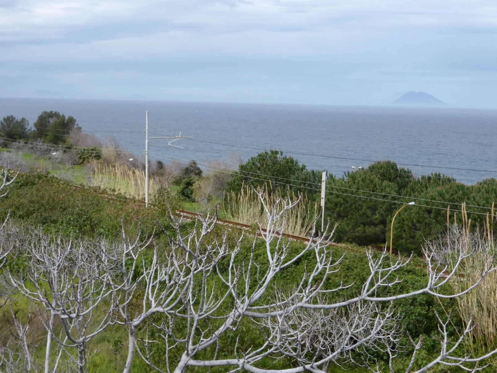 Ferienvilla bei Tropea mit Blick auf das Meer und die liparischen Inseln - Image-tags.info