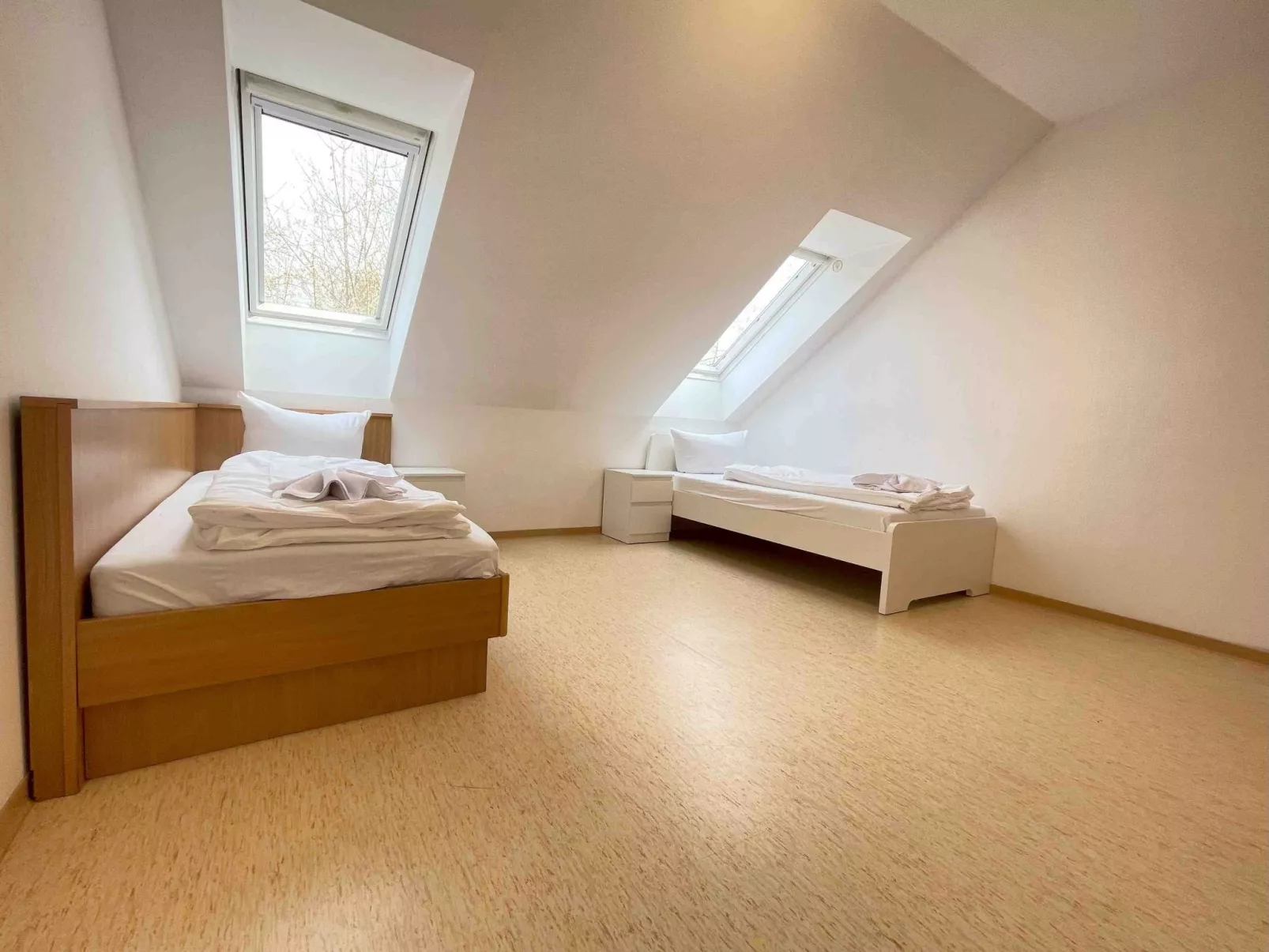 STA1079 - Image-tags.info