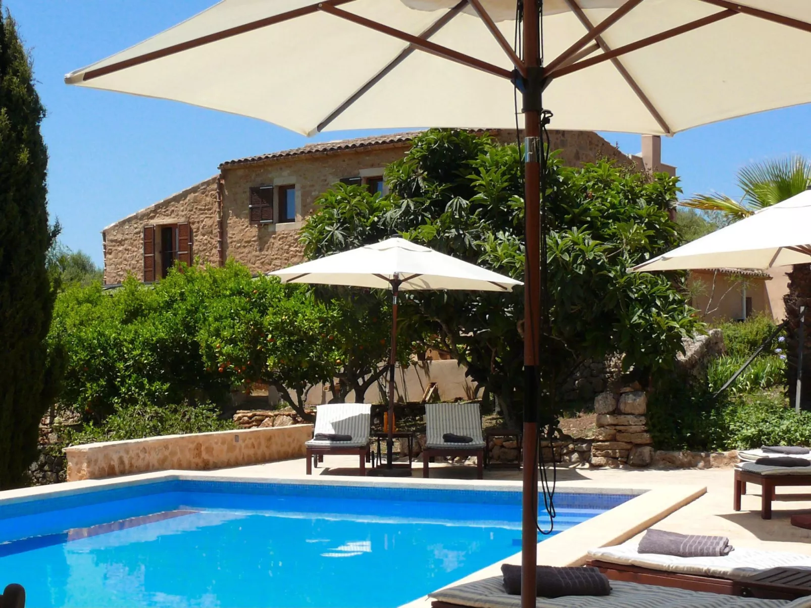 Traumhafte Naturstein-Finca in ruhiger Lage - Image-tags.info