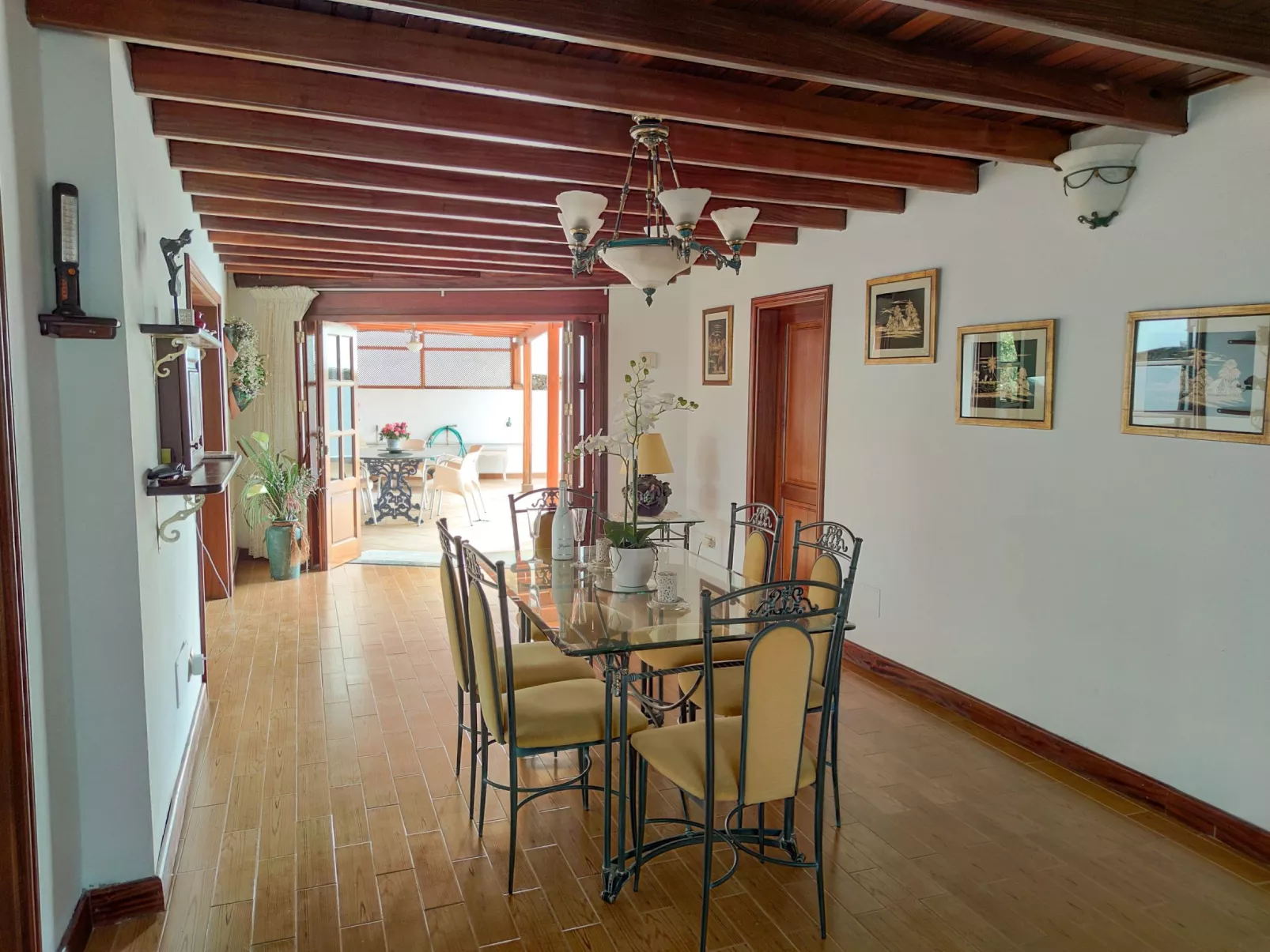 Villa mit beheiztem Pool - Image-tags.info