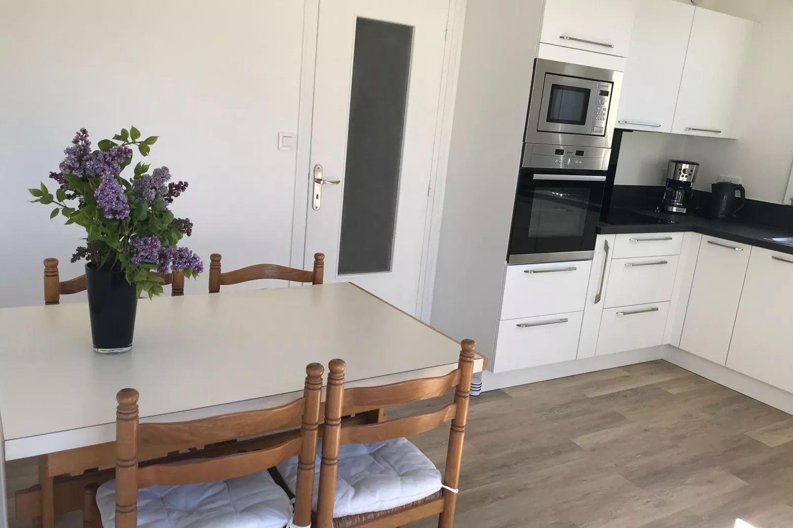 Comfortable flat in top location near the beach Audierne-Keuken