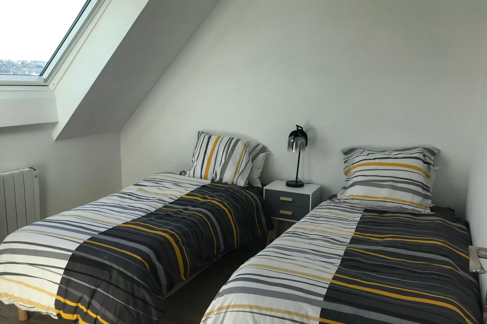 Comfortable flat in top location near the beach Audierne-Slaapkamer