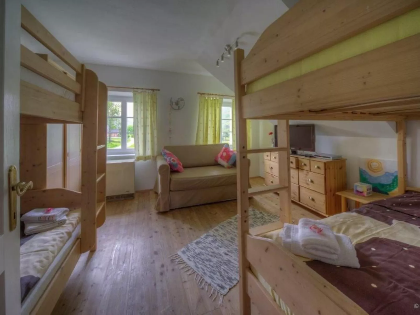 Für 8 Personen ca. 80 m&sup2; in Sankt Lorenzen ob Murau, Steiermark (Obersteie - Image-tags.info