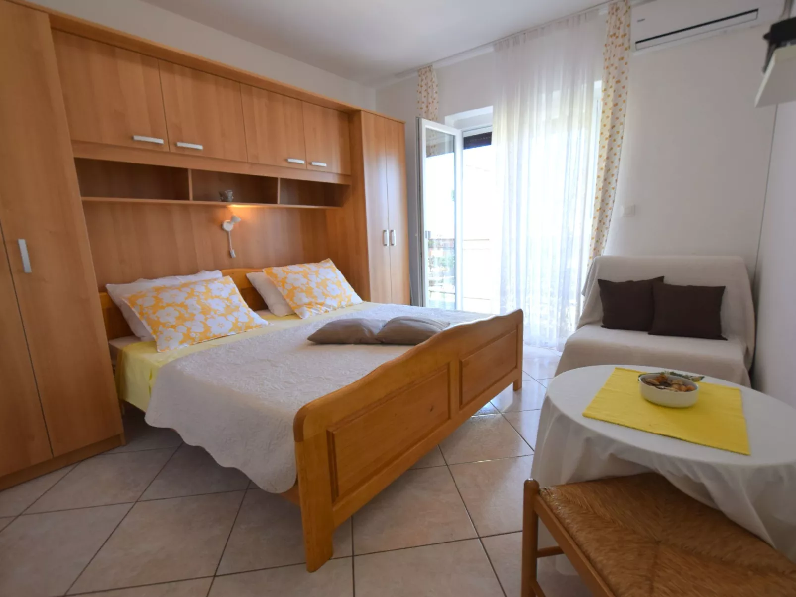 "Jospia3" mit privatem Balkon - Image-tags.info