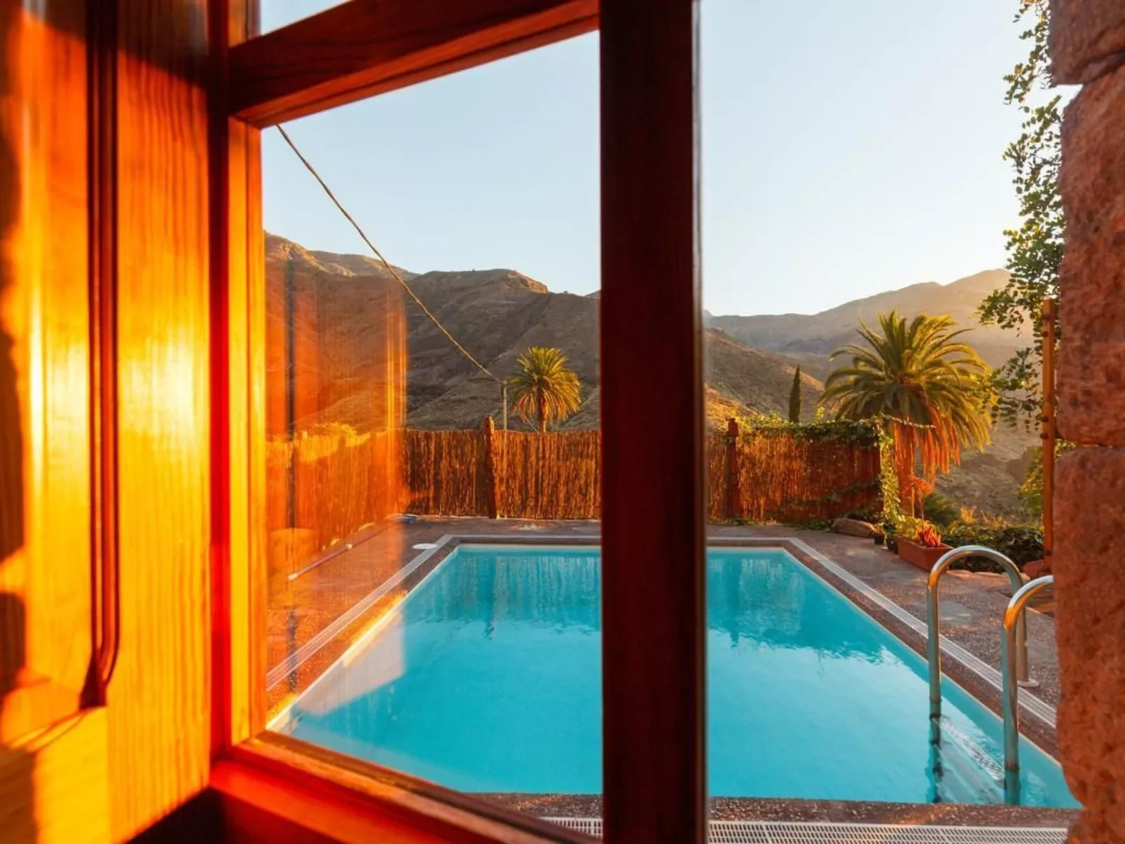 Komfortables Ferienhaus mit privatem Pool und idealer Lage im Naturpark mit Näh - Image-tags.info