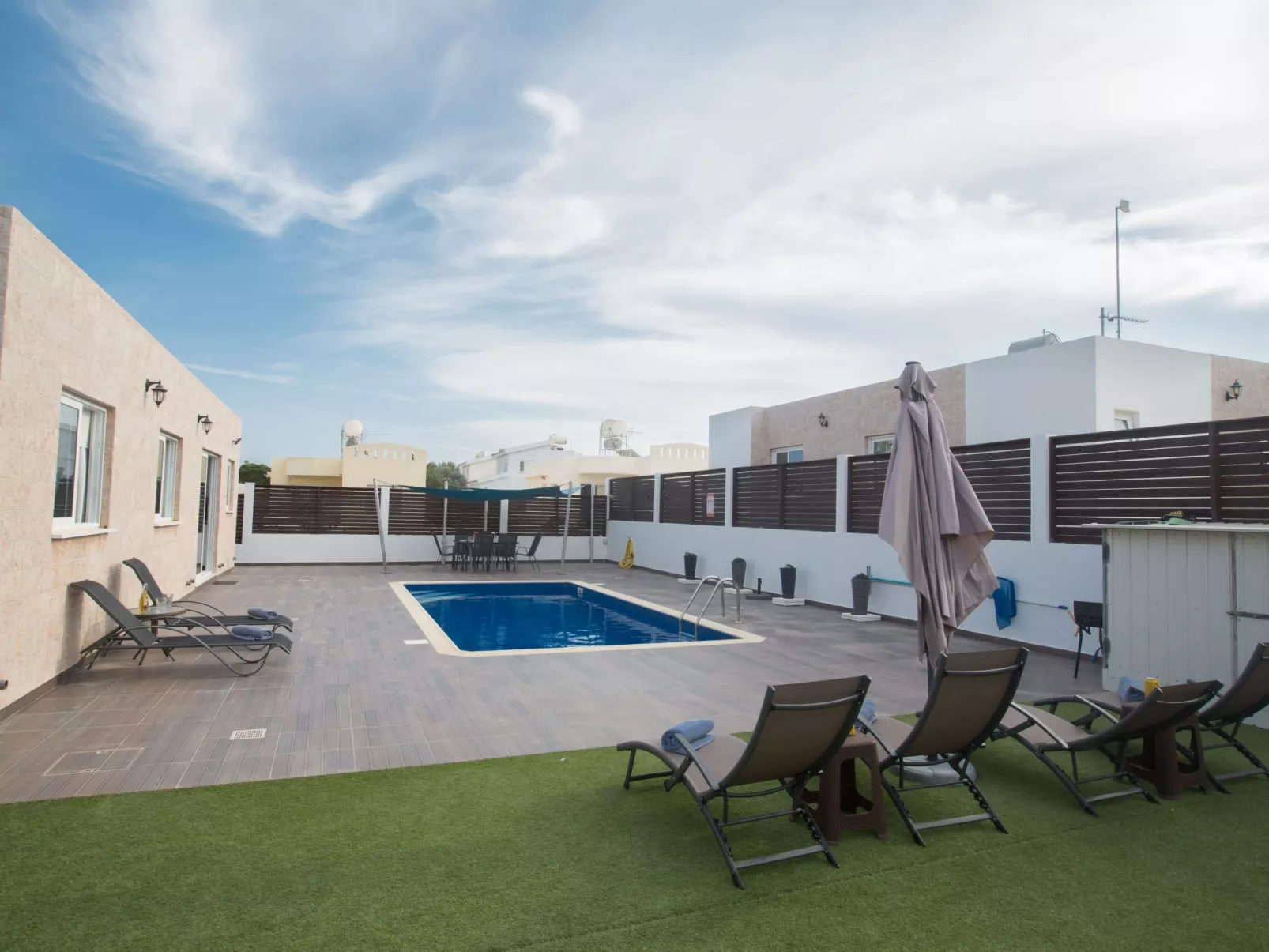 3-Schlafzimmer-Villa in Protaras Zentrum mit Pool - Image-tags.info