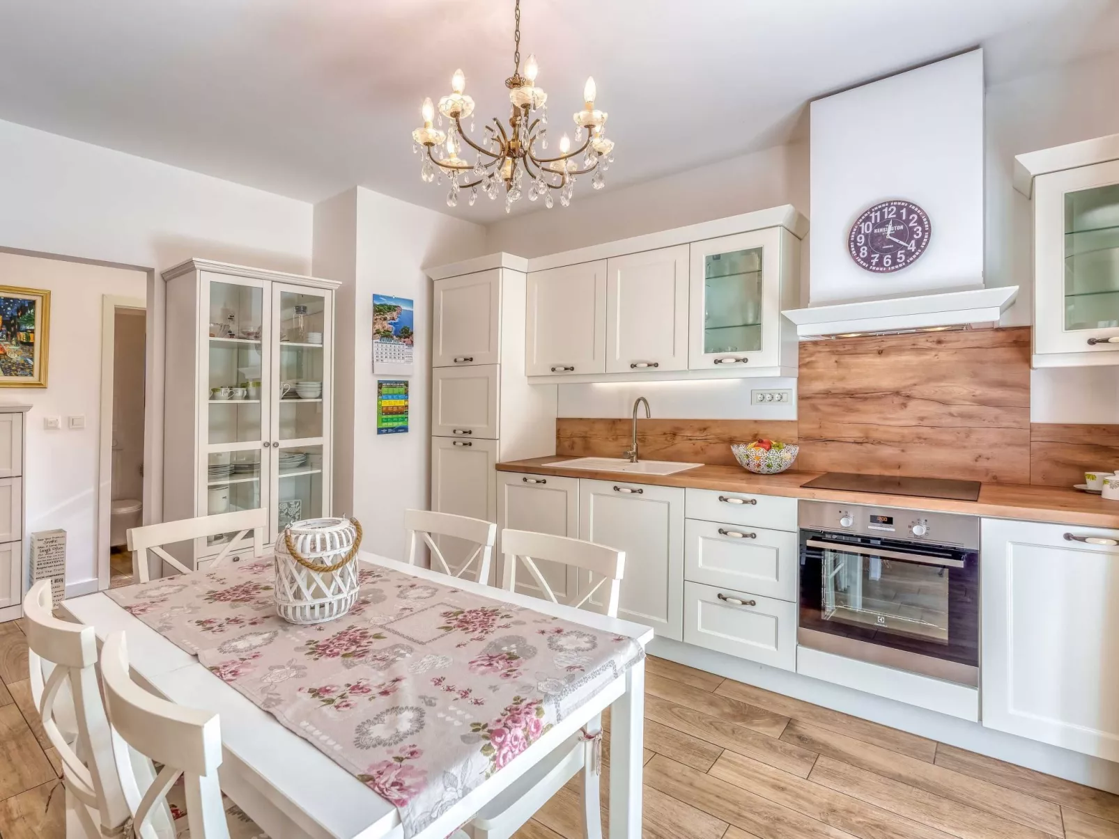 "Andrea" mit Whirlpool - Image-tags.info