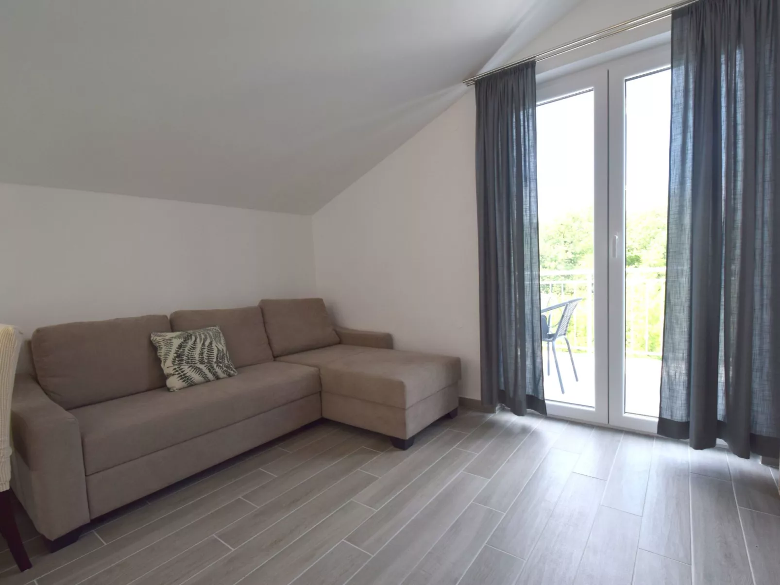 Cindric 2 - Image-tags.info