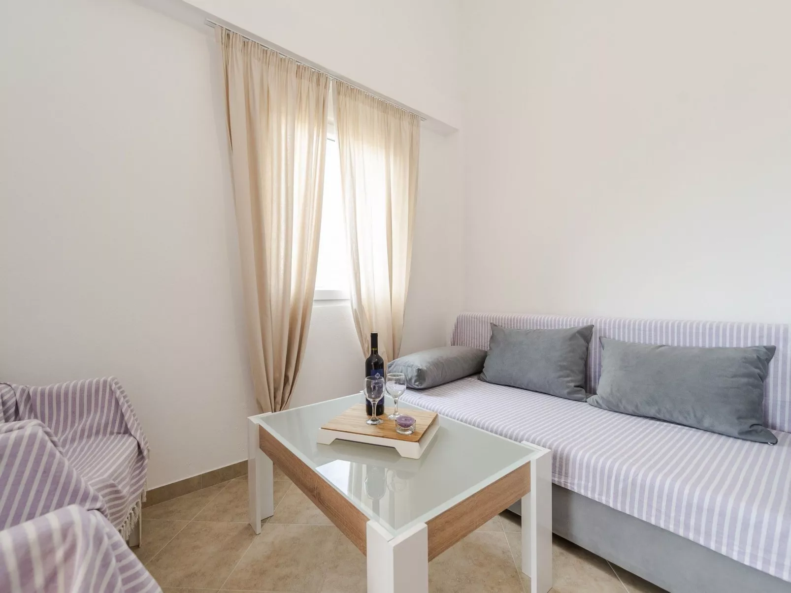 Apartment Simic 5 - Image-tags.info