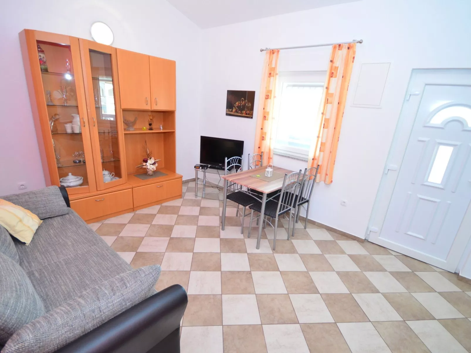 Apartment Brandis 3 - Image-tags.info