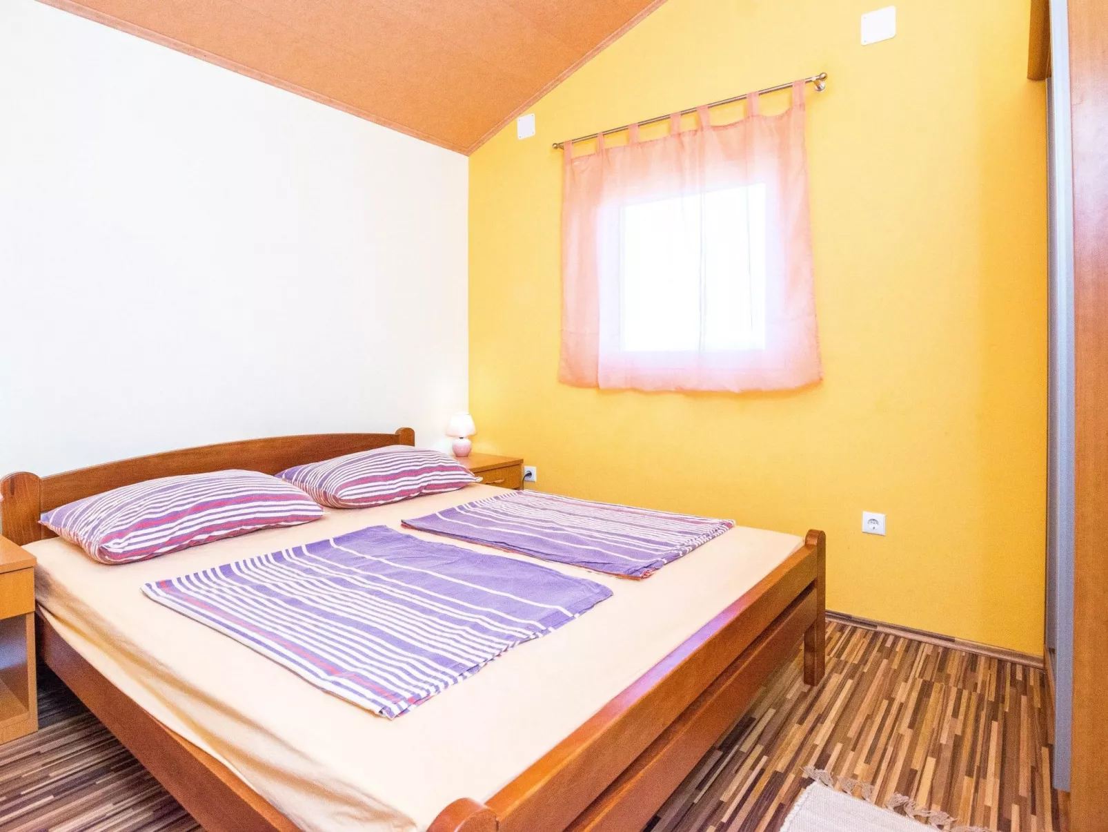 Apartment Kopi 1 - Image-tags.info