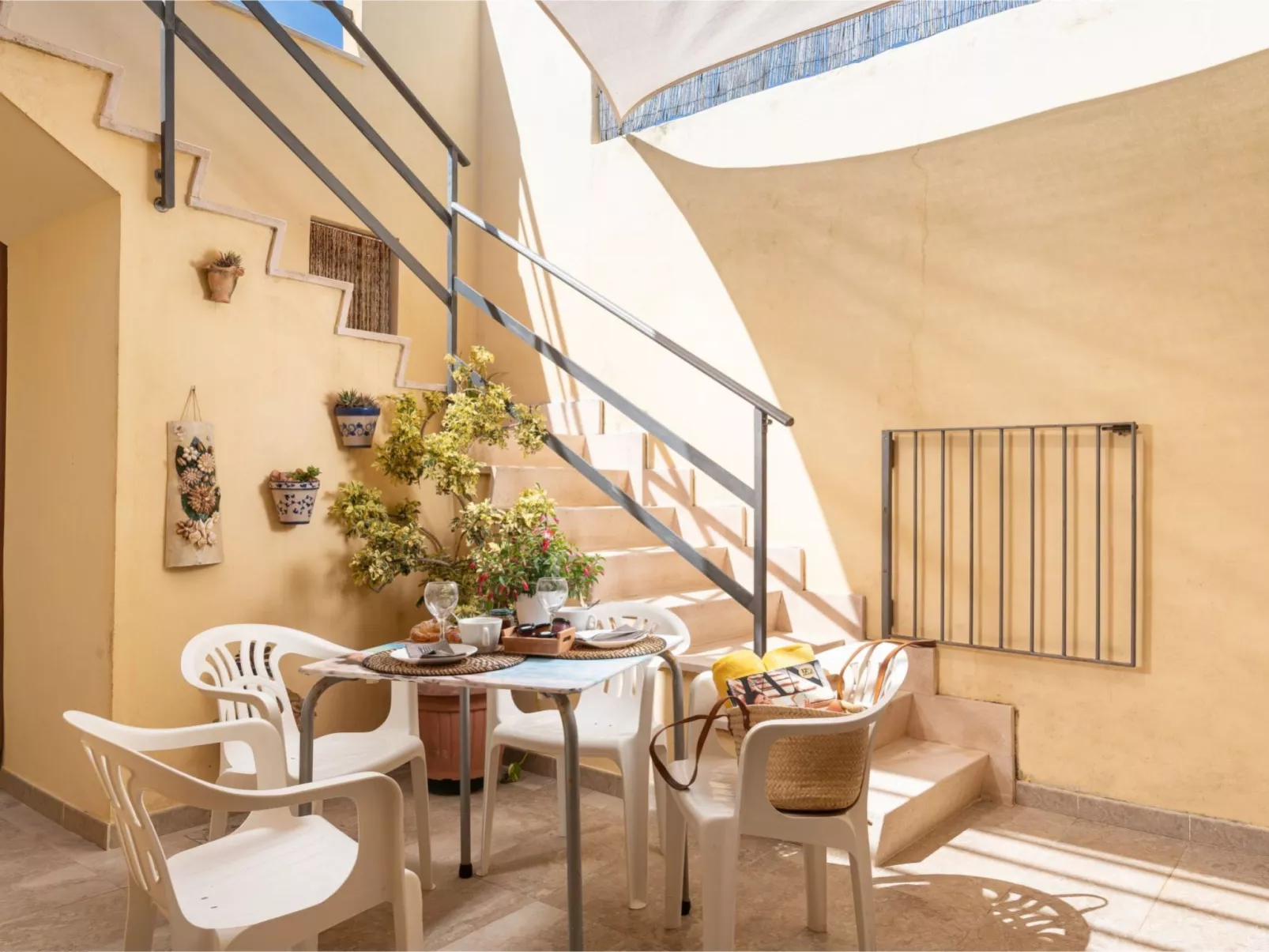 Gemütliches Stadthaus am Strand, 100 m vom Strand von Can Picafort entfernt - Image-tags.info