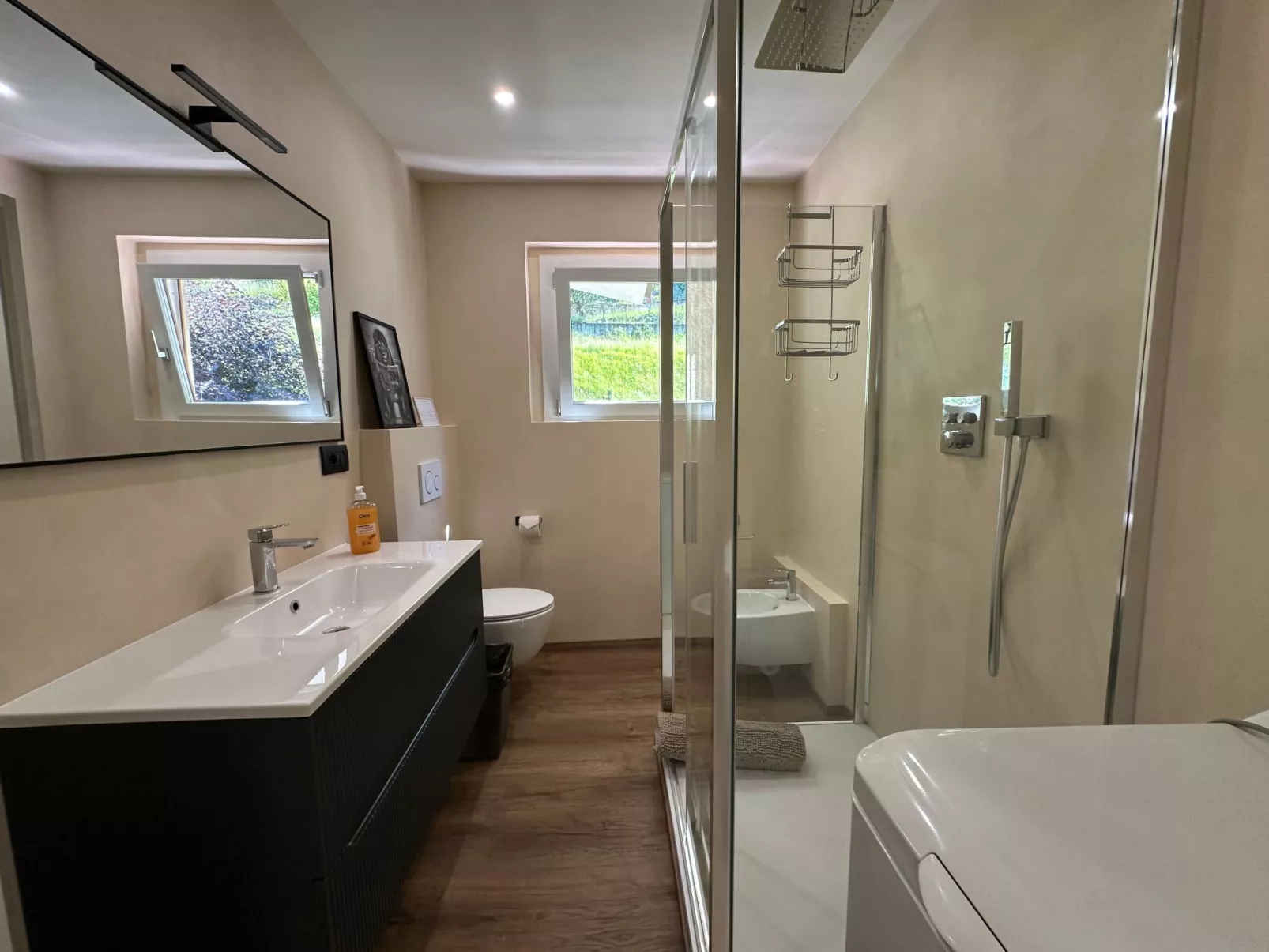 Das Quiet Corner Apartment - Comer See - Image-tags.info