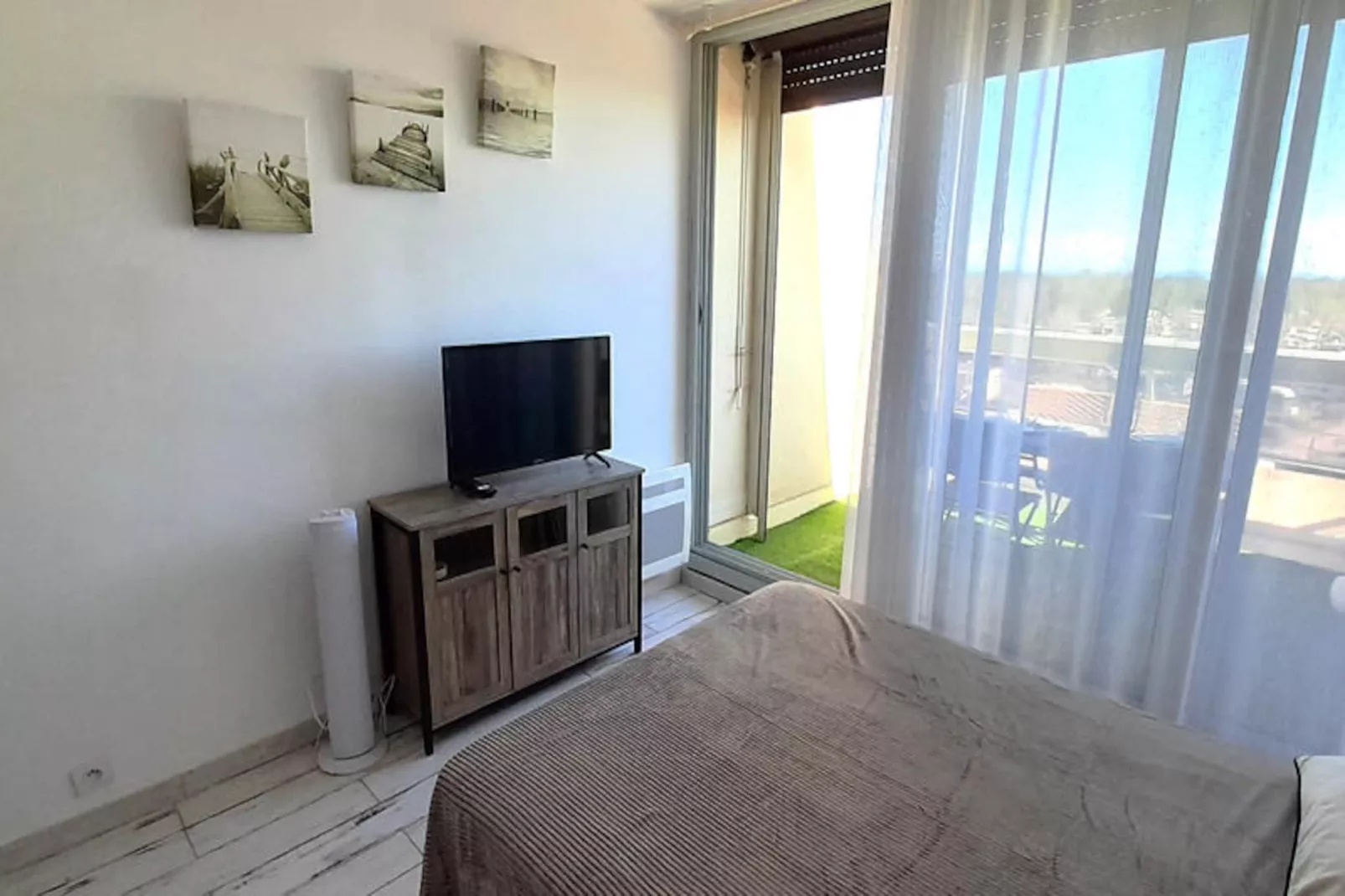 Résidence NATURISTE HELIOPOLIS - Niet-getagd