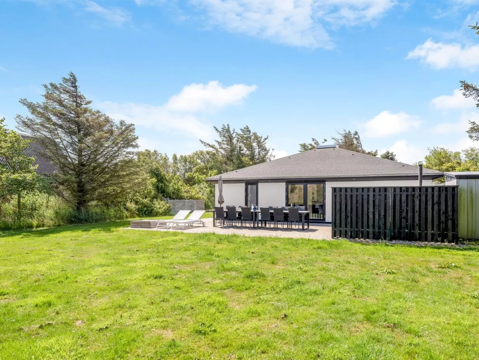 "Eerika" - 500m to the fjord - Buiten