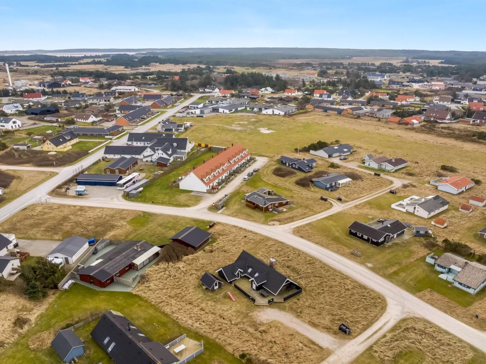 "Launo" - 300m from the sea - Buiten