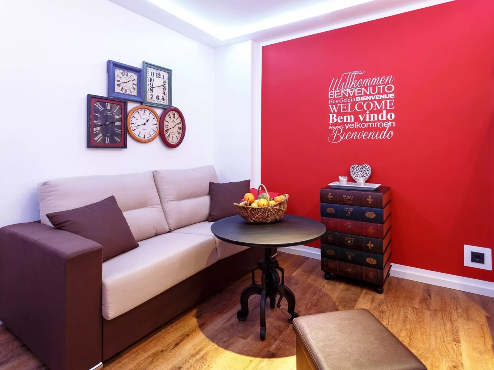 In Berliner Innenstadt, Siegessäule-Nähe - Binnen