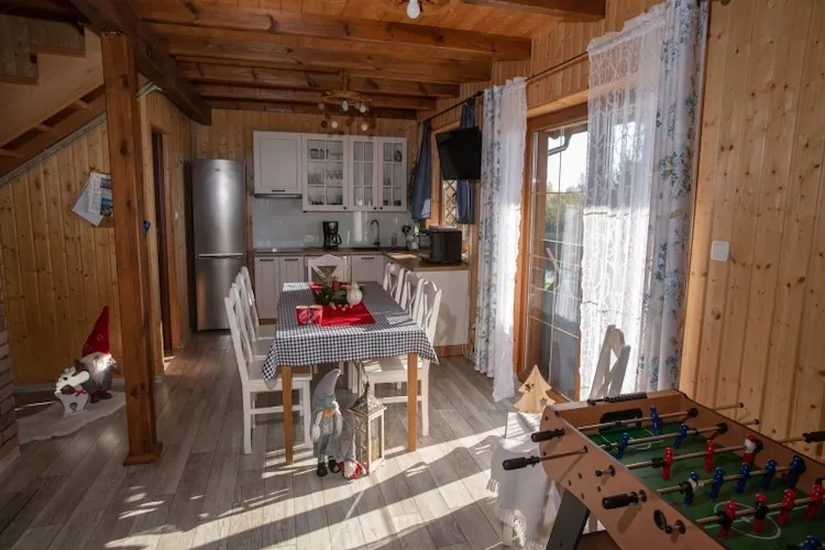 Domek wakacyjny VIP dla max 10 osób w Bałachach - Woonkamer