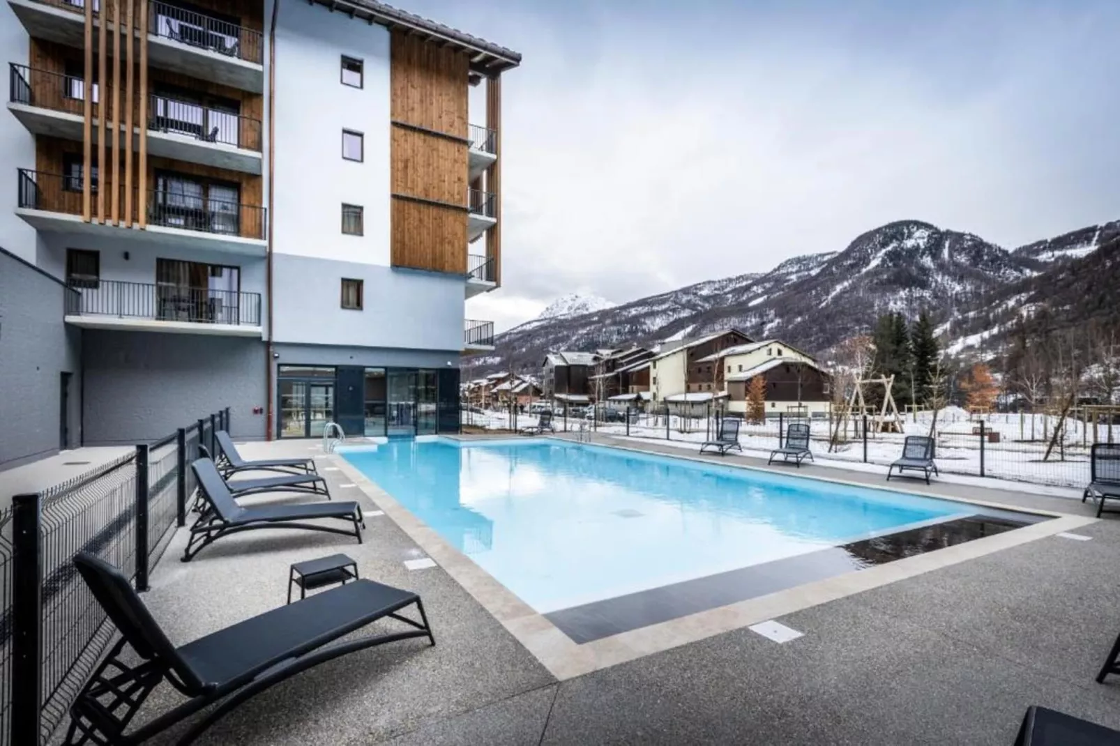 Residence SERRE CHEVALIER  The Serra Neva_S6-Zwembad