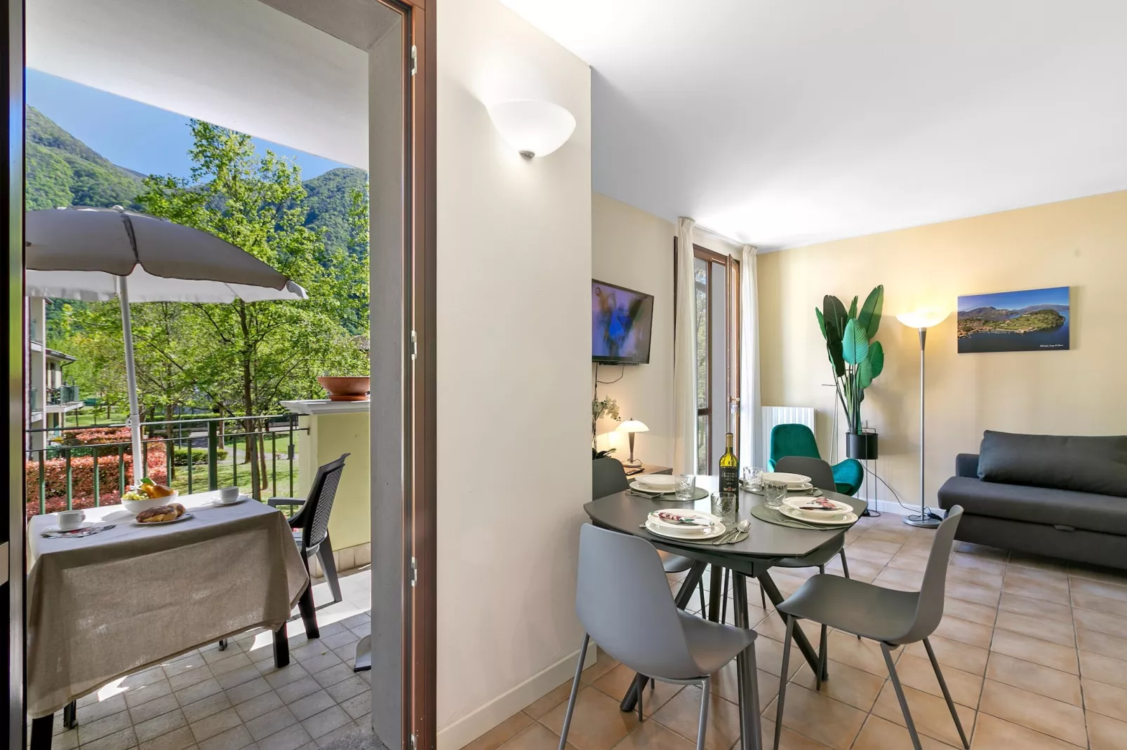 RESIDENCE PORTO LETIZIA - VILLAGE-TRILOCALE 6 PAX DELUXE 8229 - VGB6D - Woonkamer