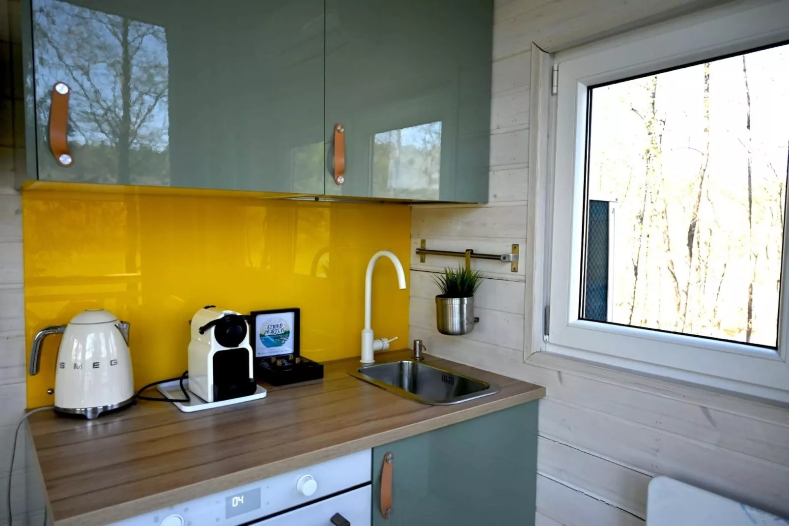 Dom w Starych Czaplach z domkiem na drzewie-Keuken