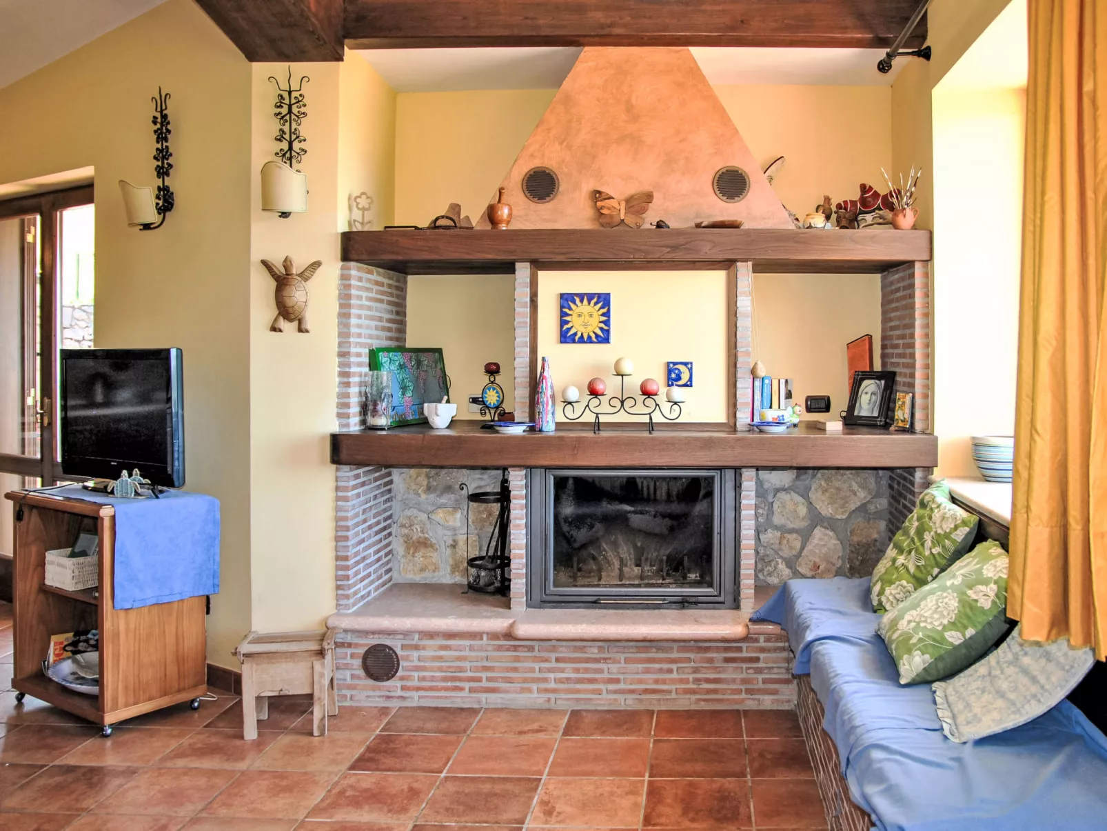 Collina delle Stelle - Binnen