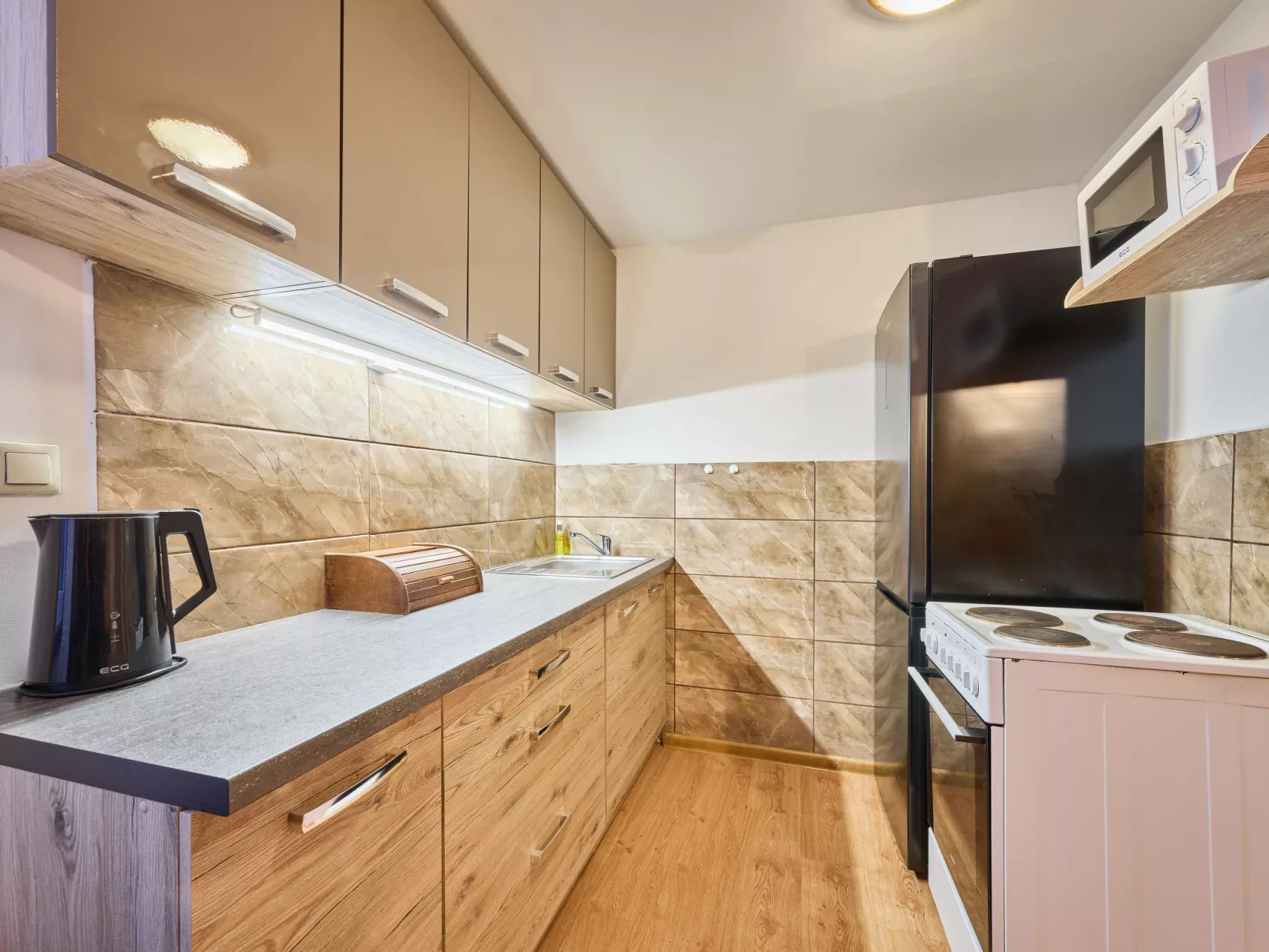 Chaloupka U lesa-Binnen