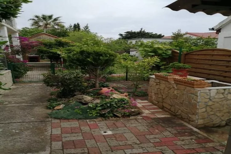 Apartments Marija - One Bedroom Apartment with  Balcony (Plavi A3) - Tuinen zomer