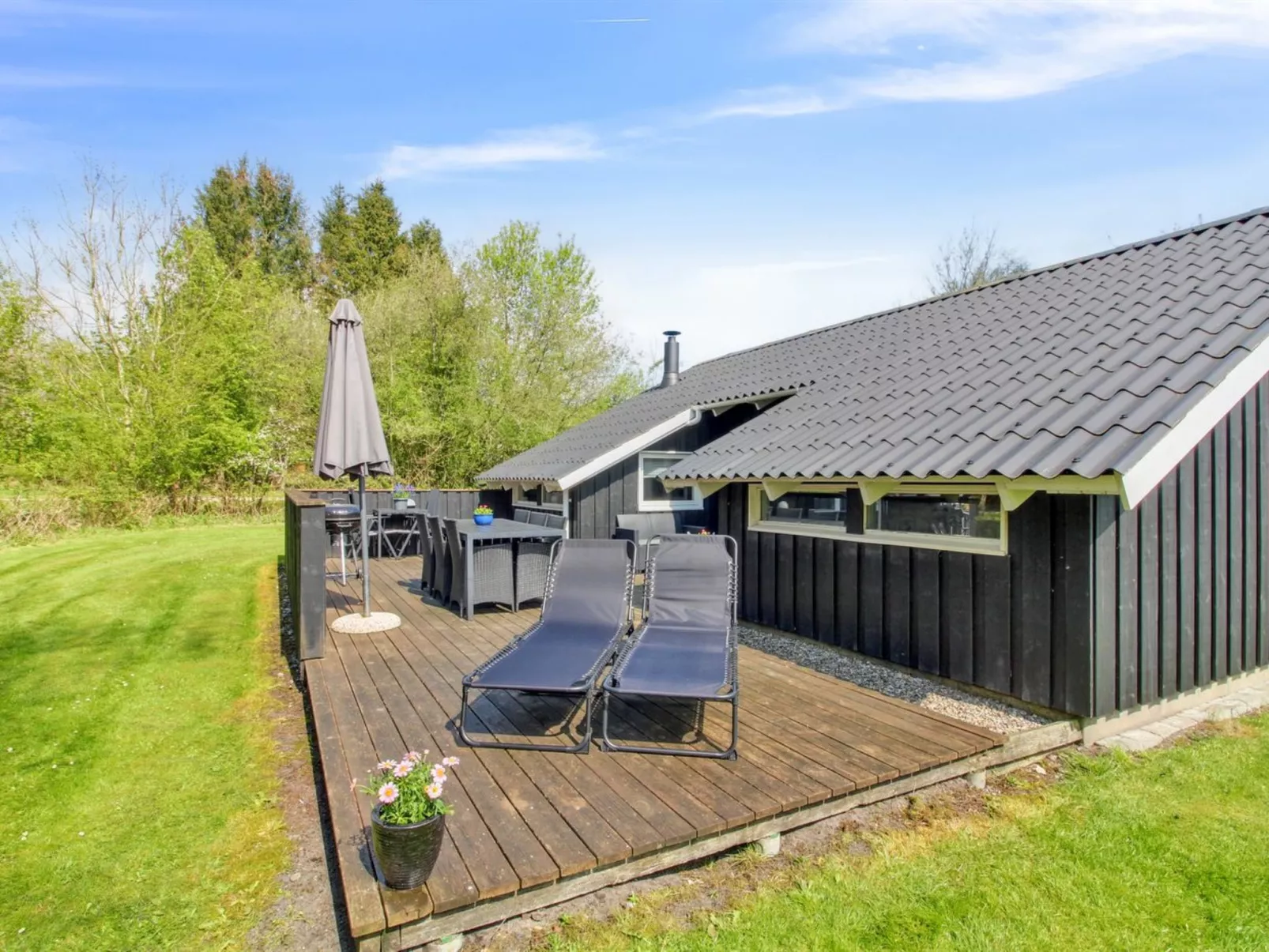 "Nedelko" - 30km from the sea-Buiten