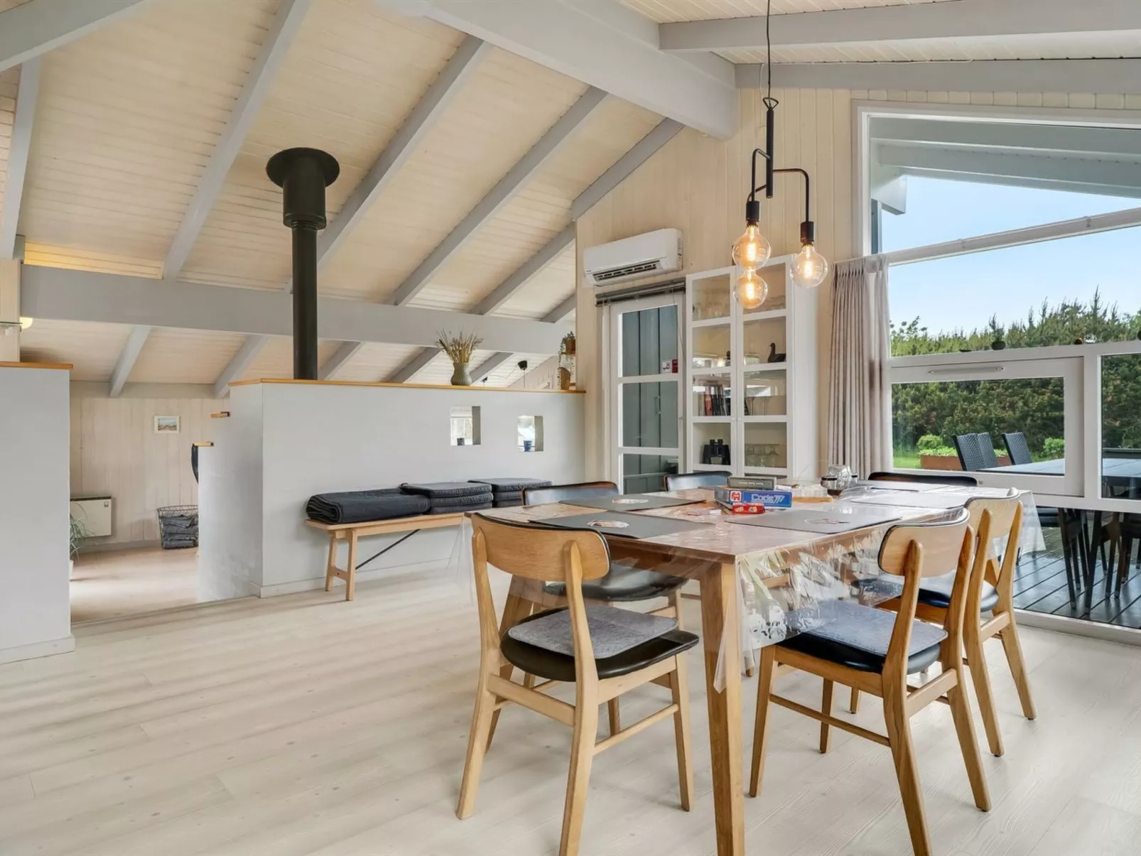 "Windelgard" -  from the sea - Binnen