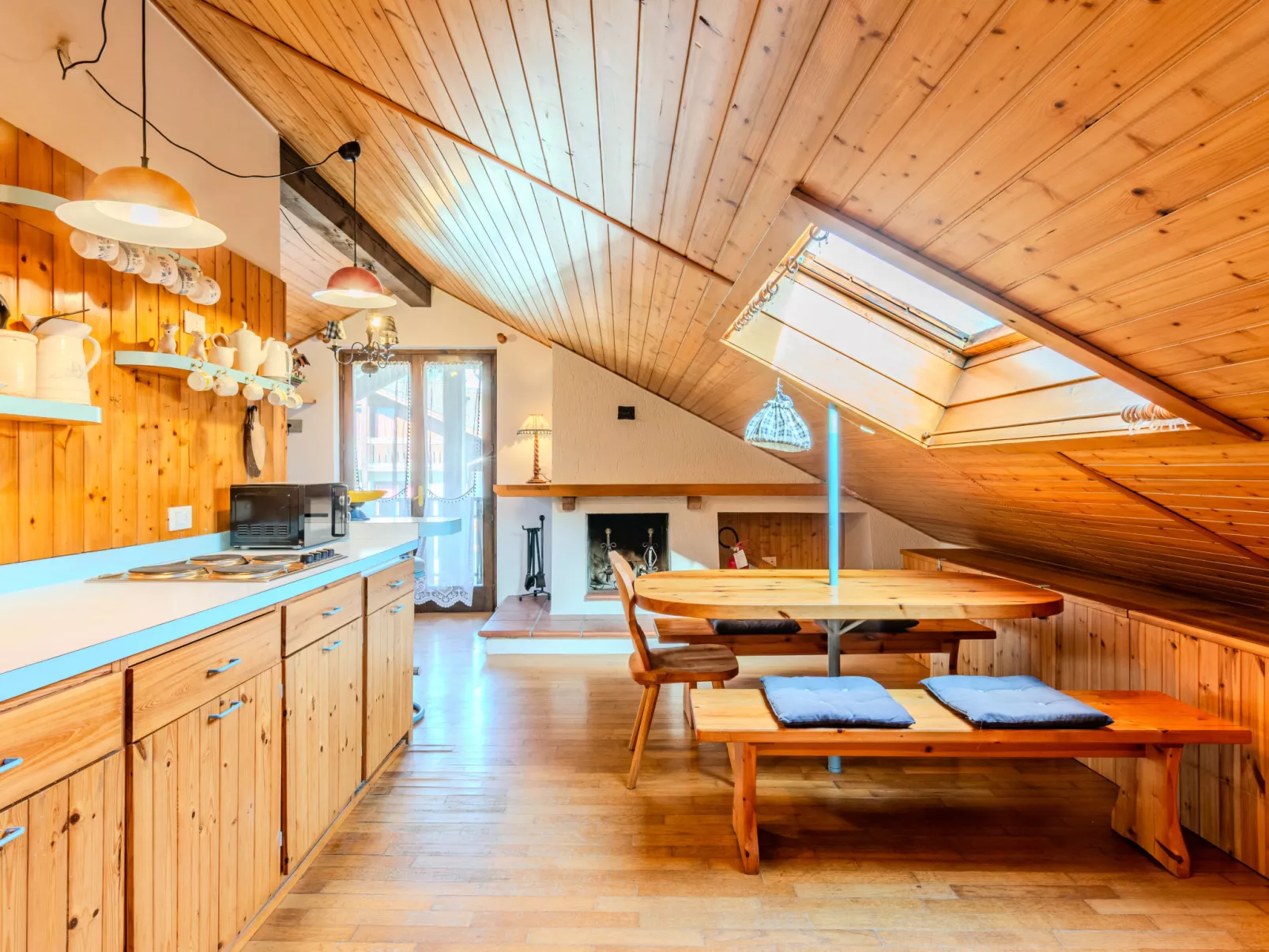 Mansarda Pineta-Binnen