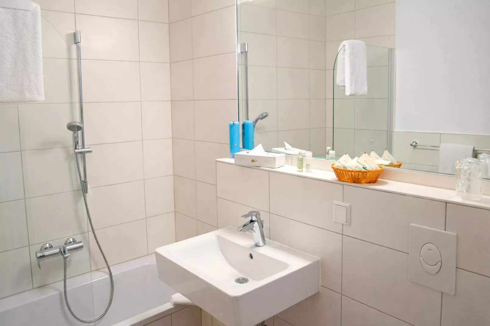 Standard Suite Room-Badkamer