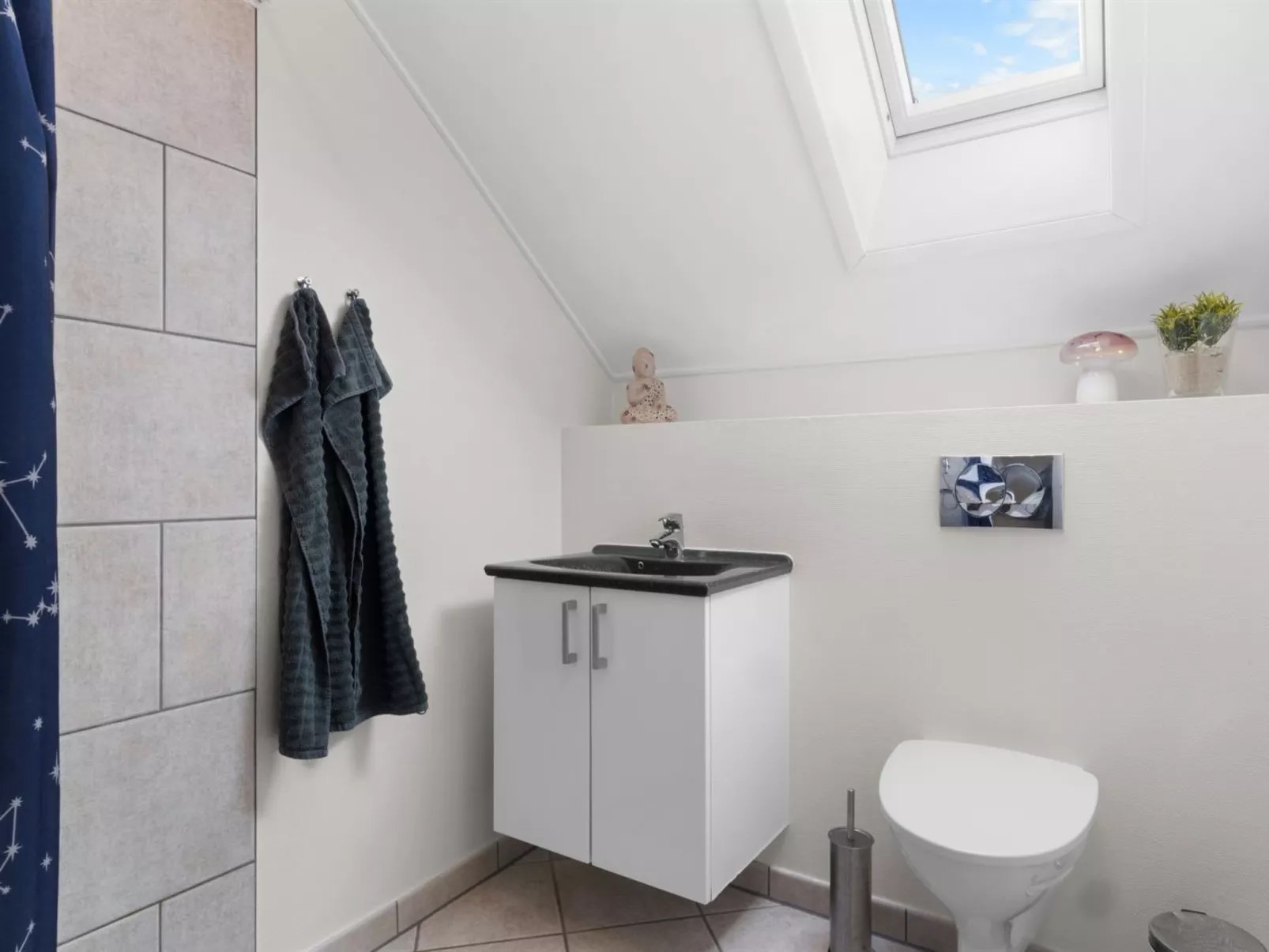 "Alitta" - 240m from the sea-Binnen