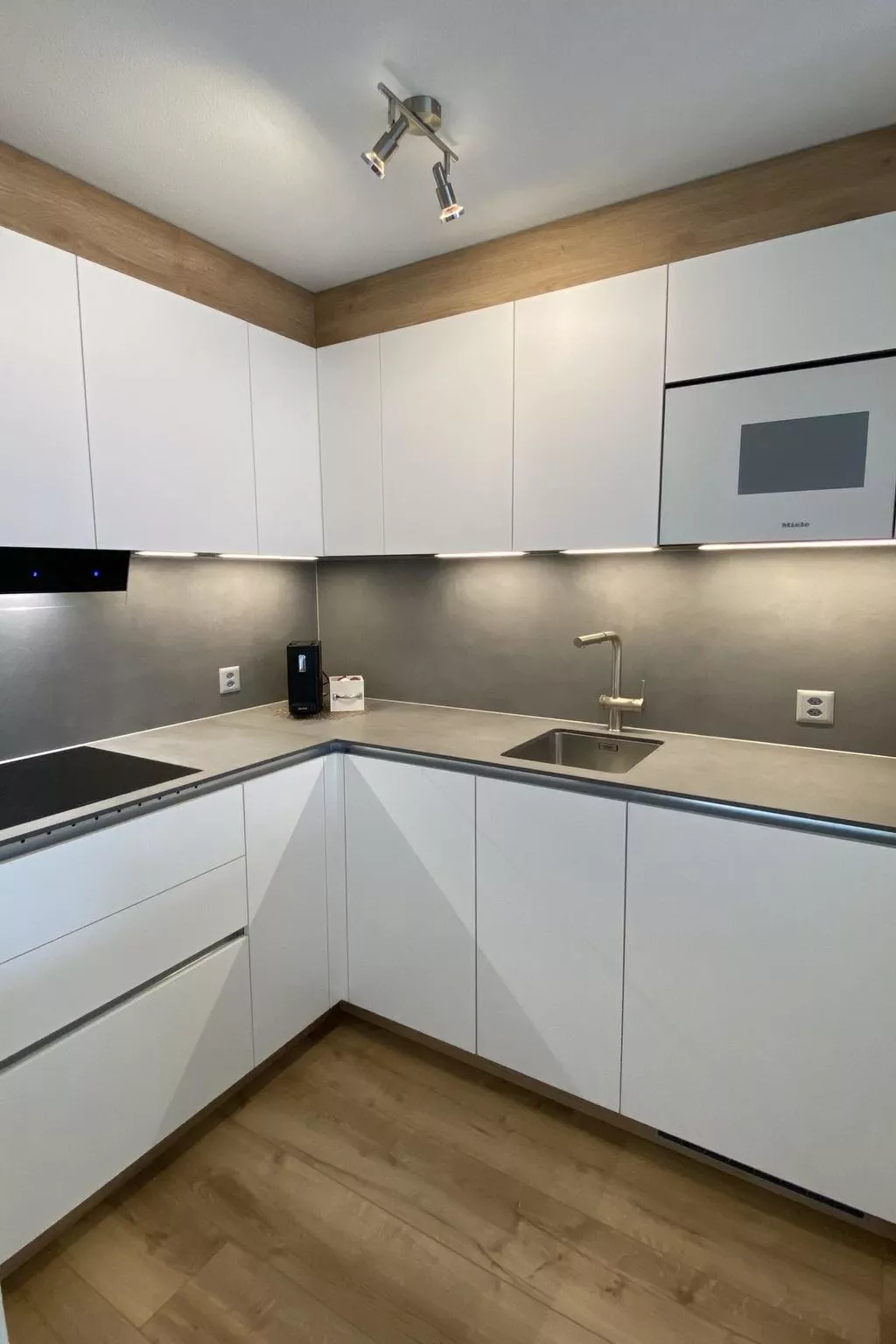 Haus Saturn - Binnen