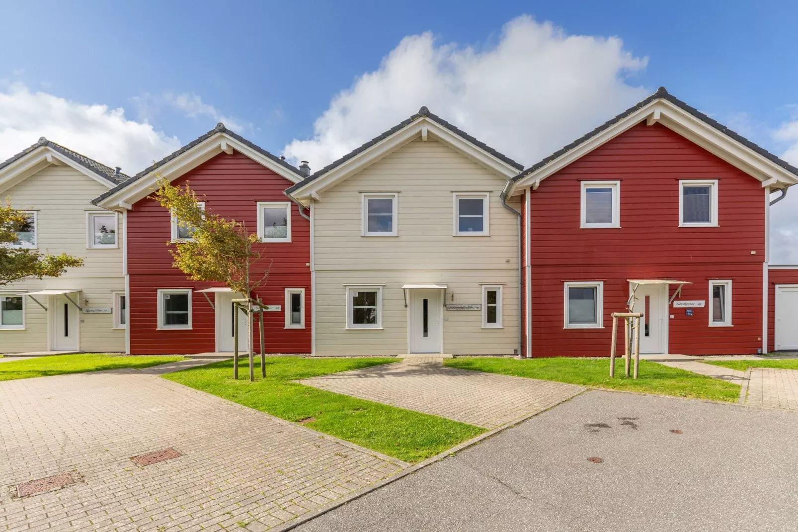 Reihenhaus in Dagebüll - Schimmelreiter-Buitenkant zomer