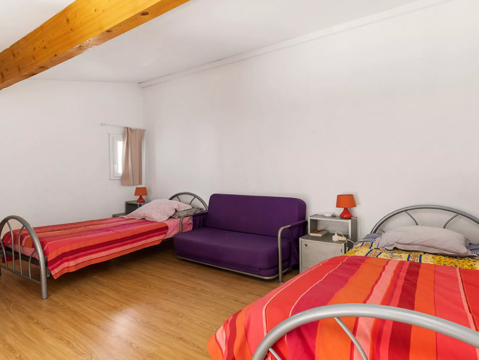 Perles du Soleil-Binnen