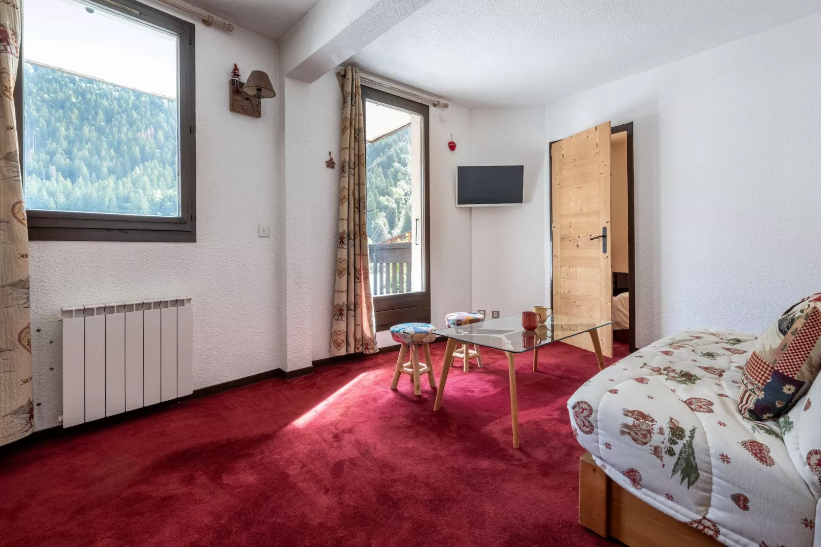 Appartement au porte de l'Aiguille du midi-Woonkamer