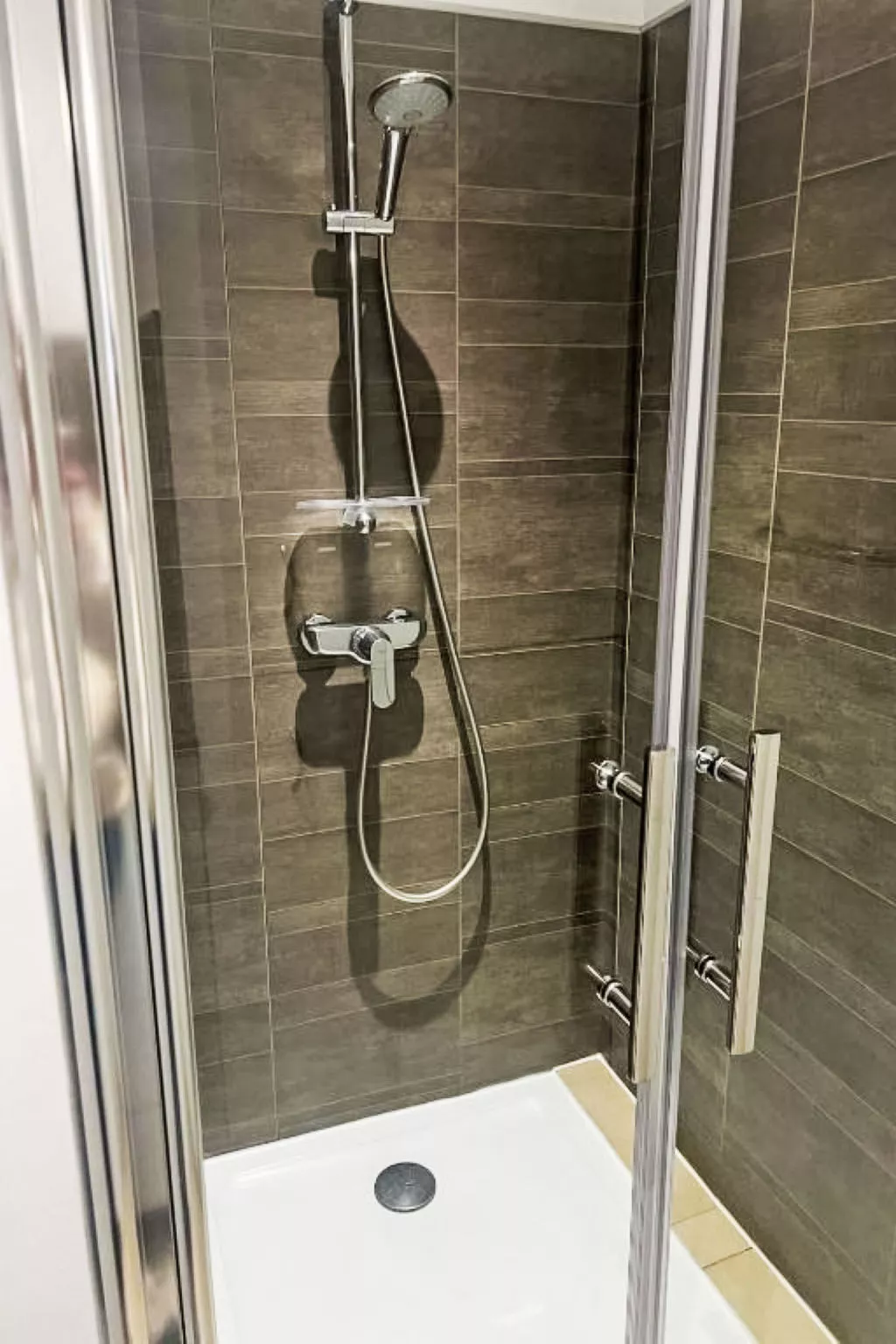 Le Perregaux - Binnen