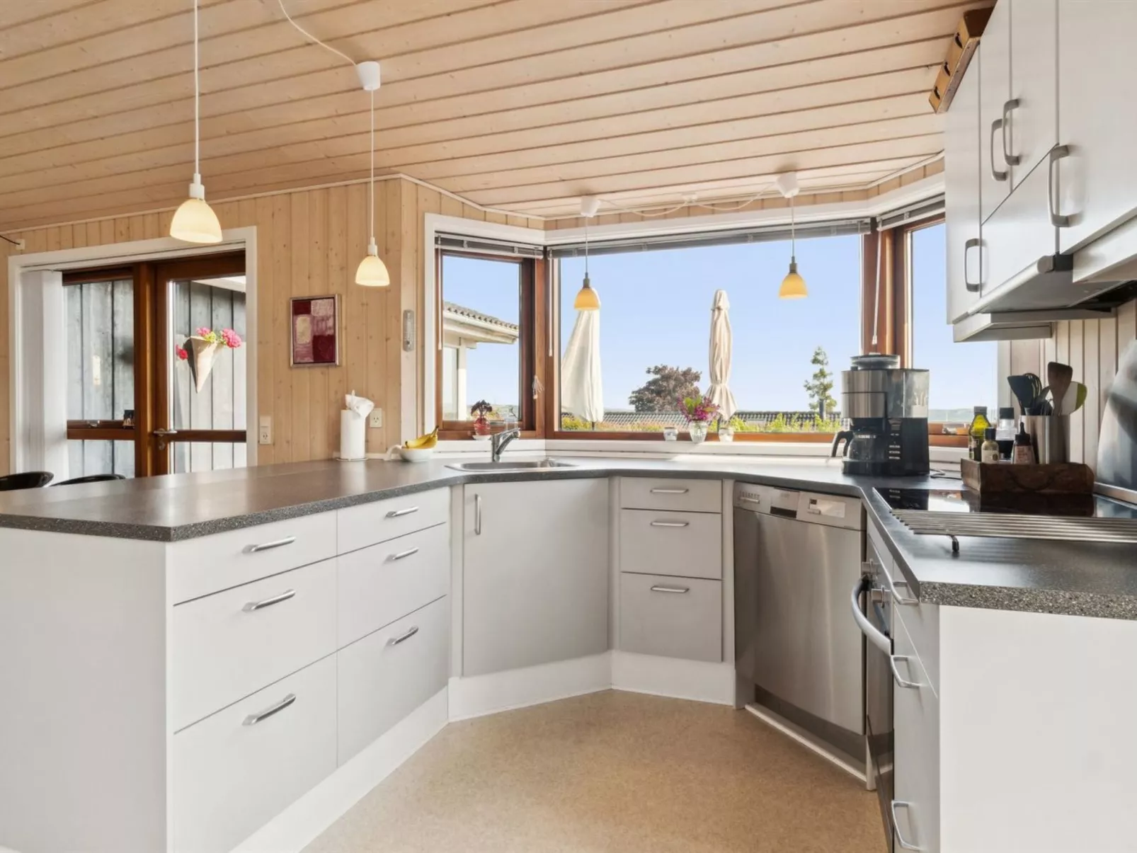 "Viggo" - 200m from the sea-Binnen