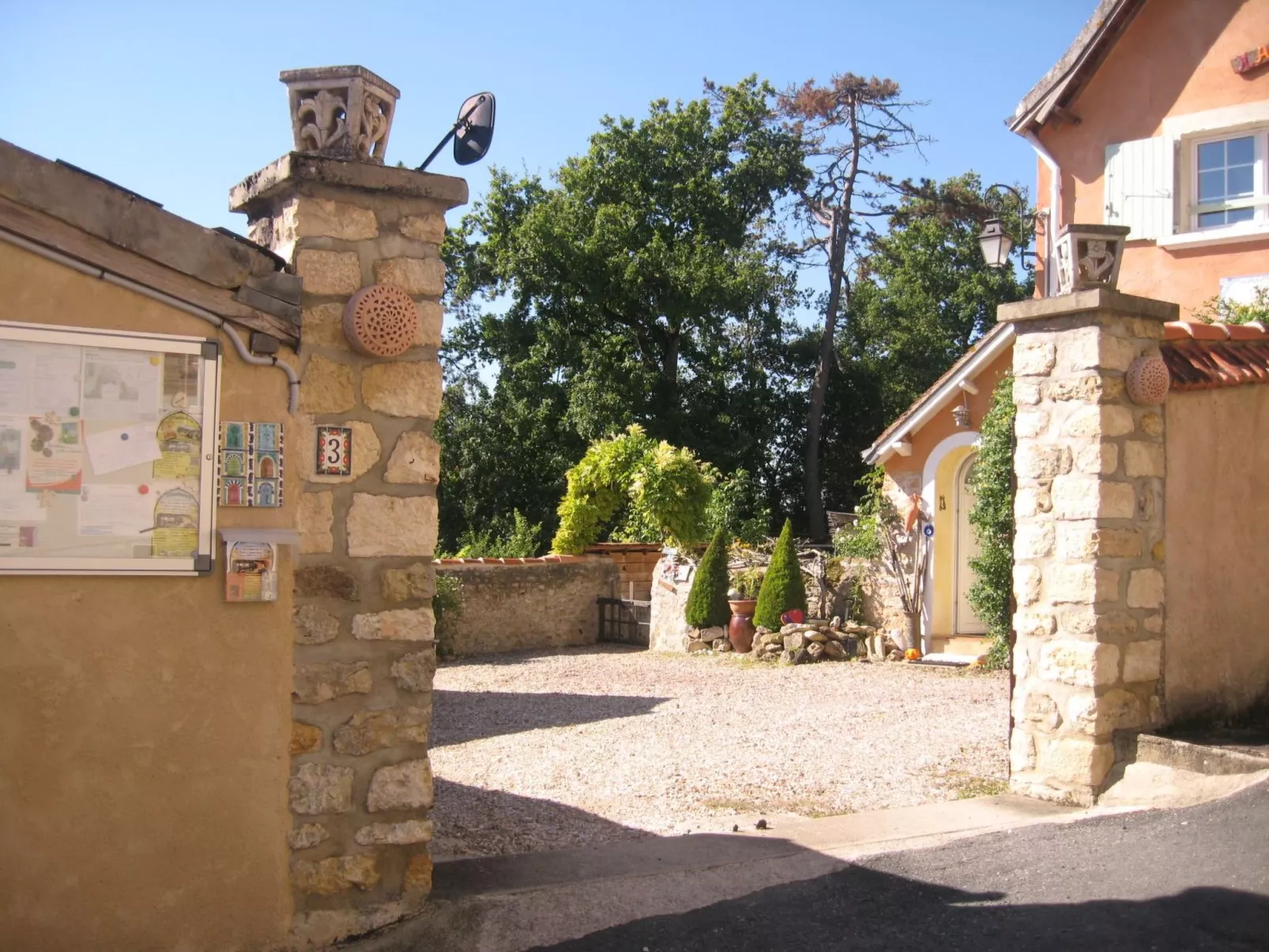 Orientalisches Ecogîte mit Charme, klassifiziert als 3 Gîte de France - Buiten