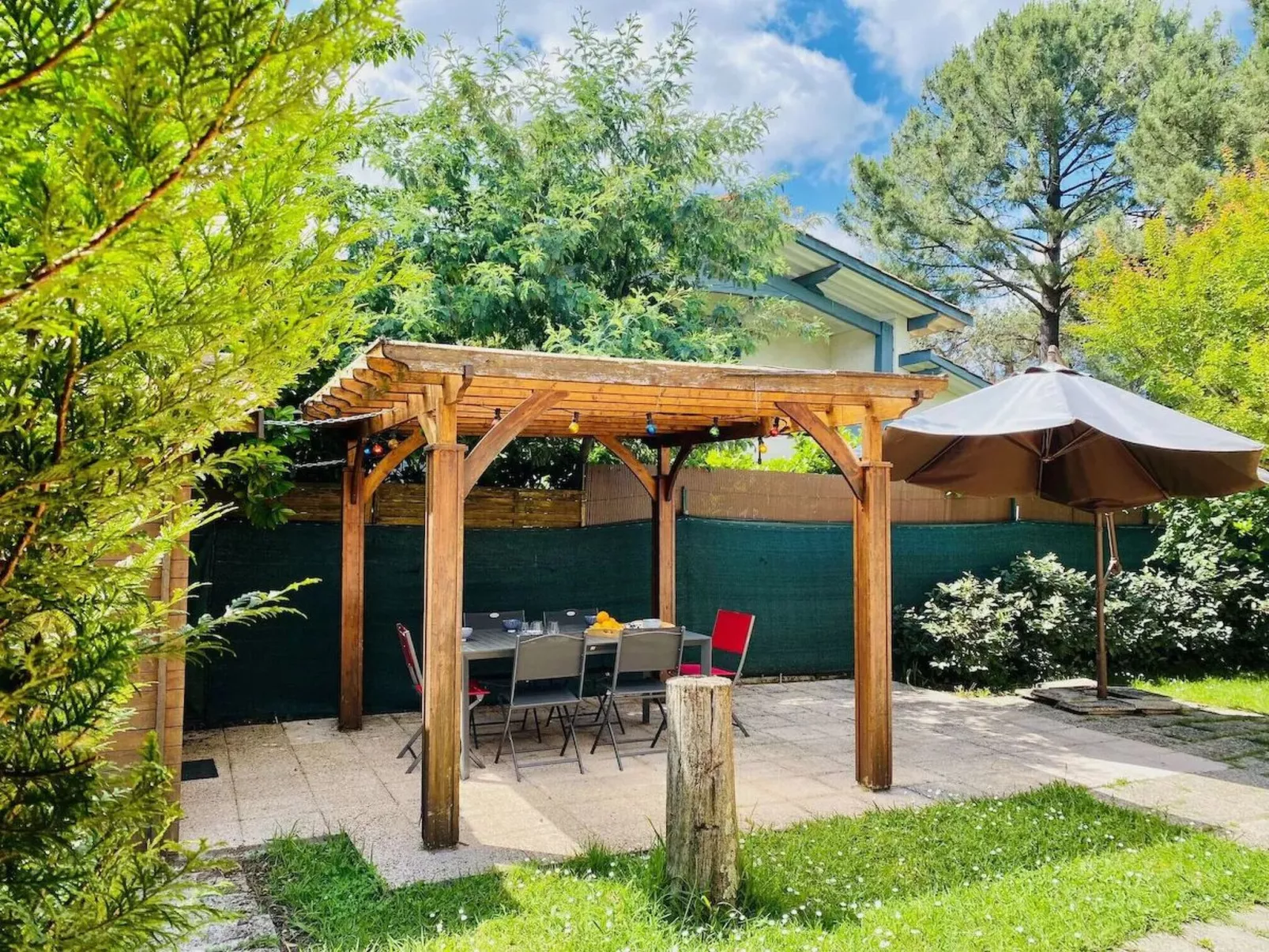 Swimmingpool - Strand - Geschäfte - Image-tags.info