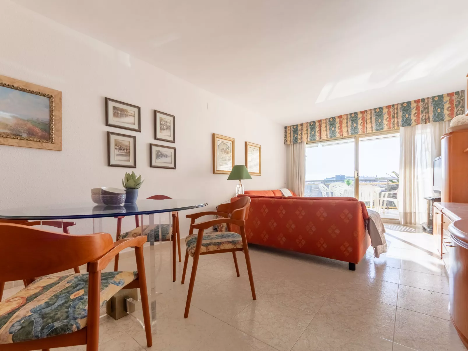 Bahia Dorada - Binnen