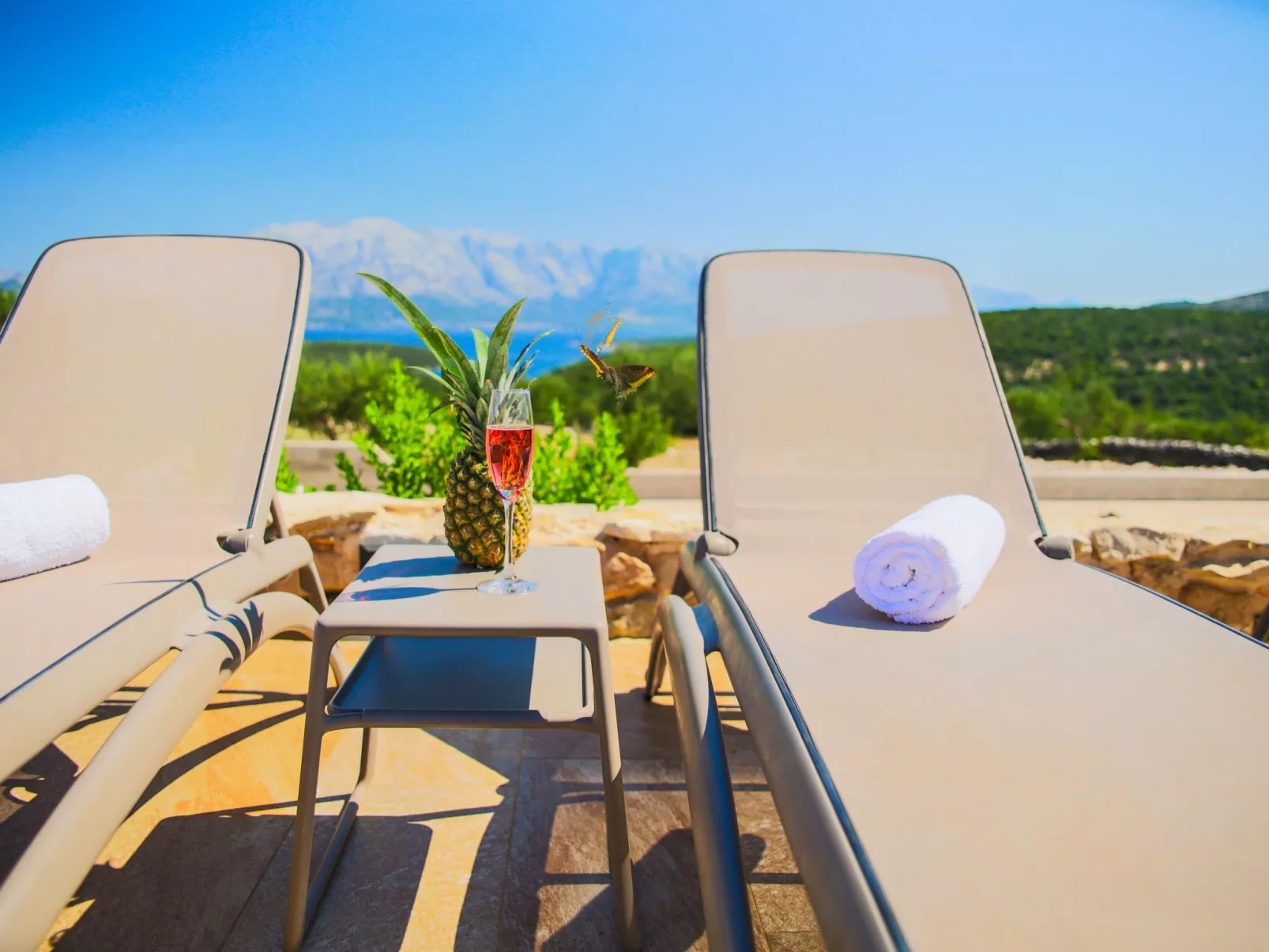 In Pučišća mit Privatem Pool - Image-tags.info