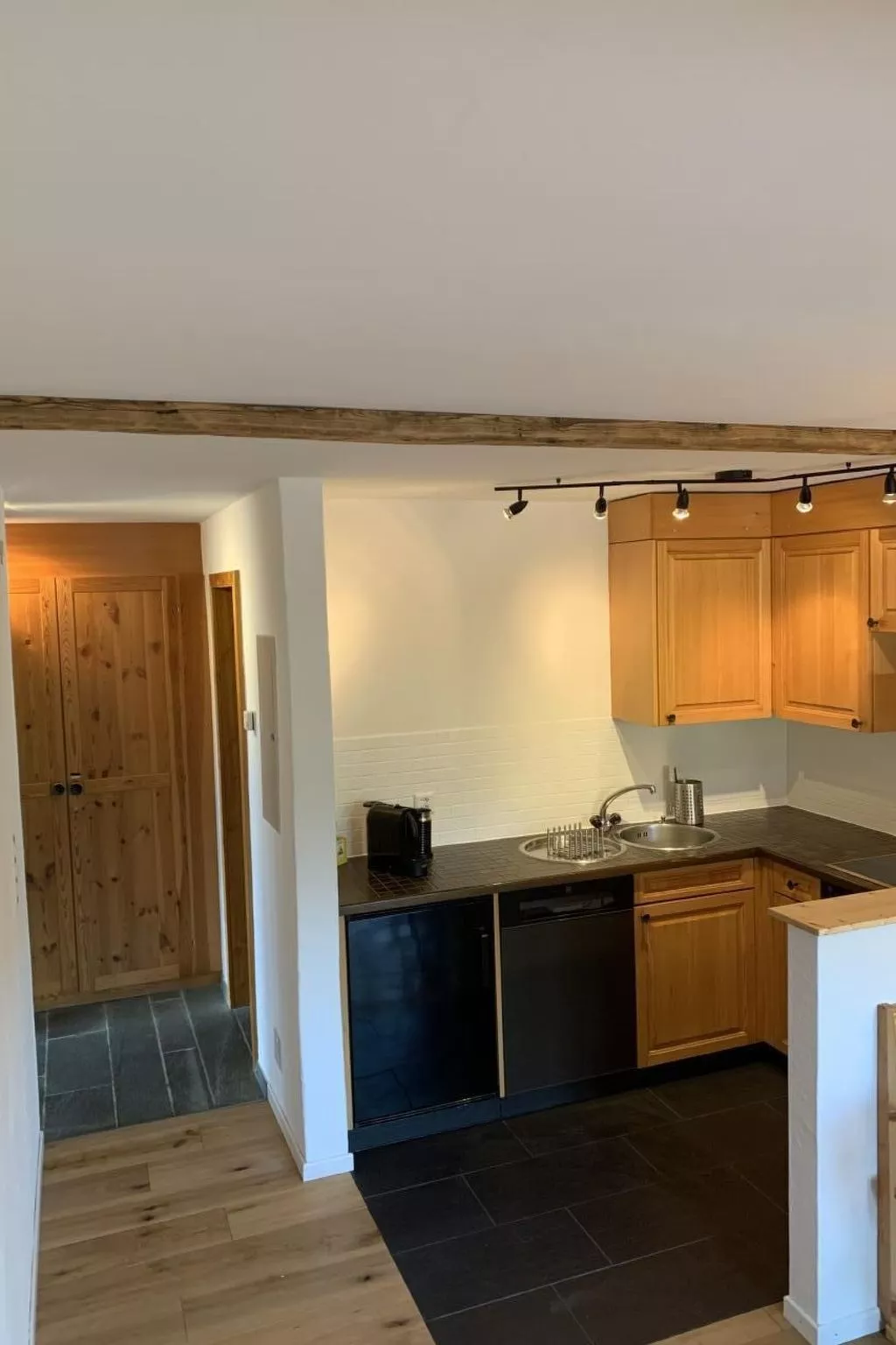 Mit Panoramablick in die Bergwelt - Image-tags.info