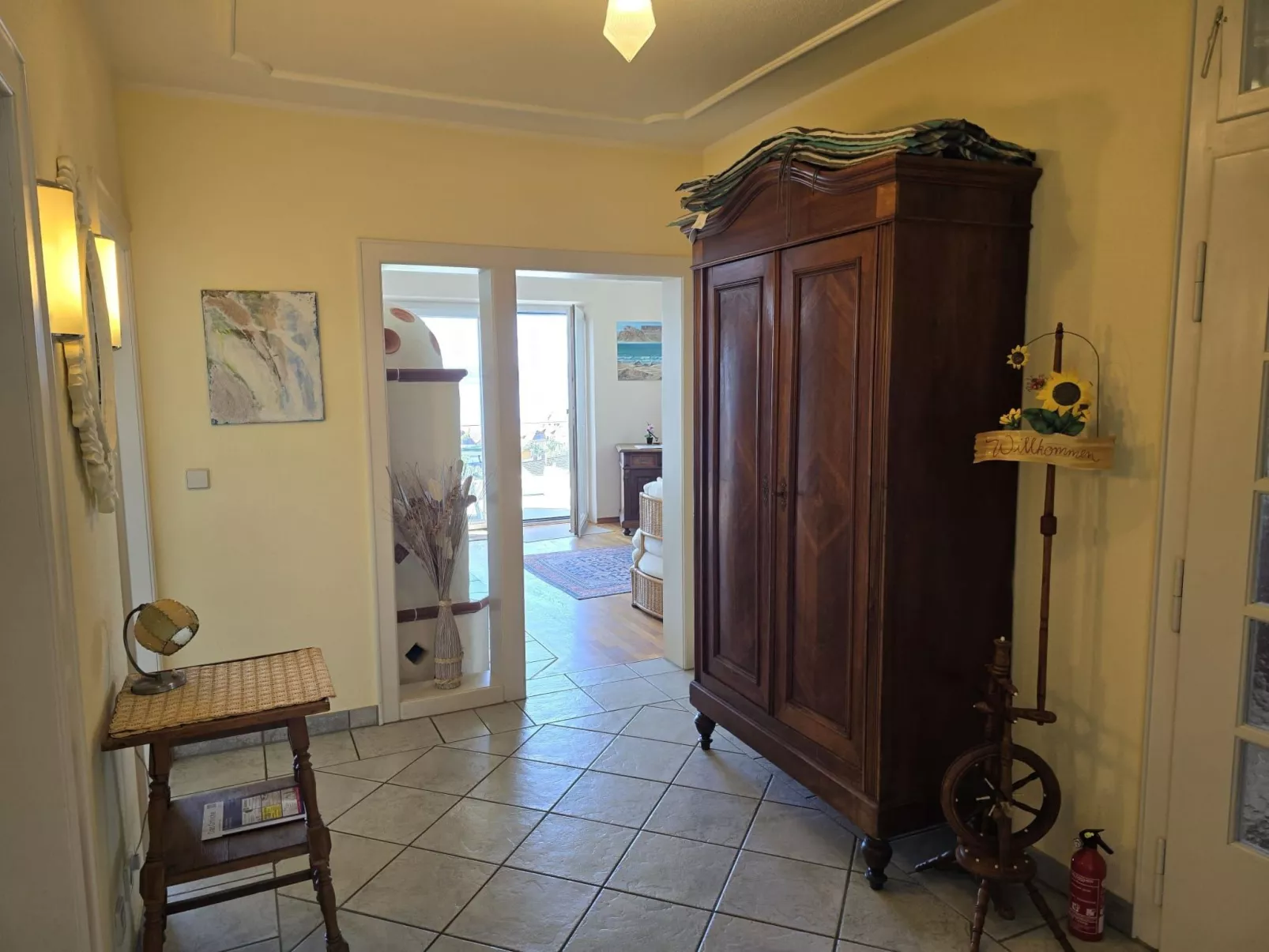 Wohnung B mit Balkon - Image-tags.info