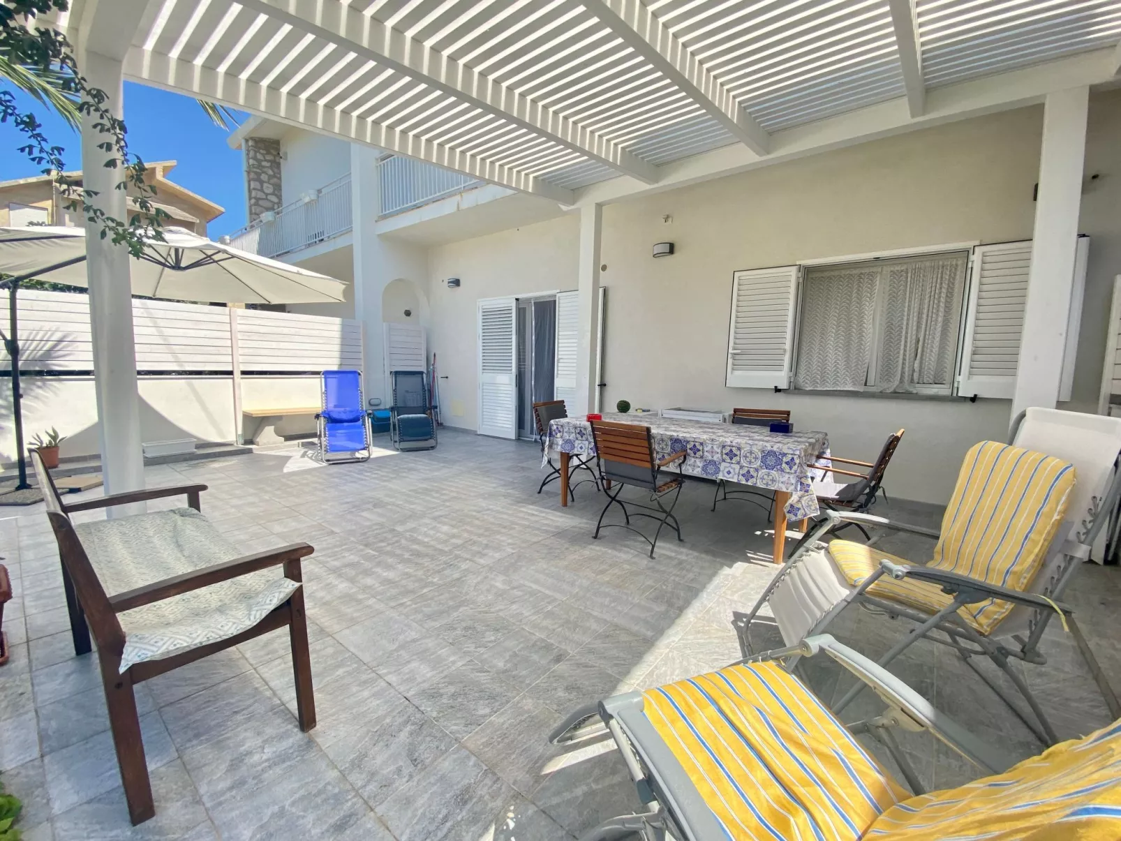 Villa Oasi, 50 m vom Strand entfernt, klimatisiert - Image-tags.info