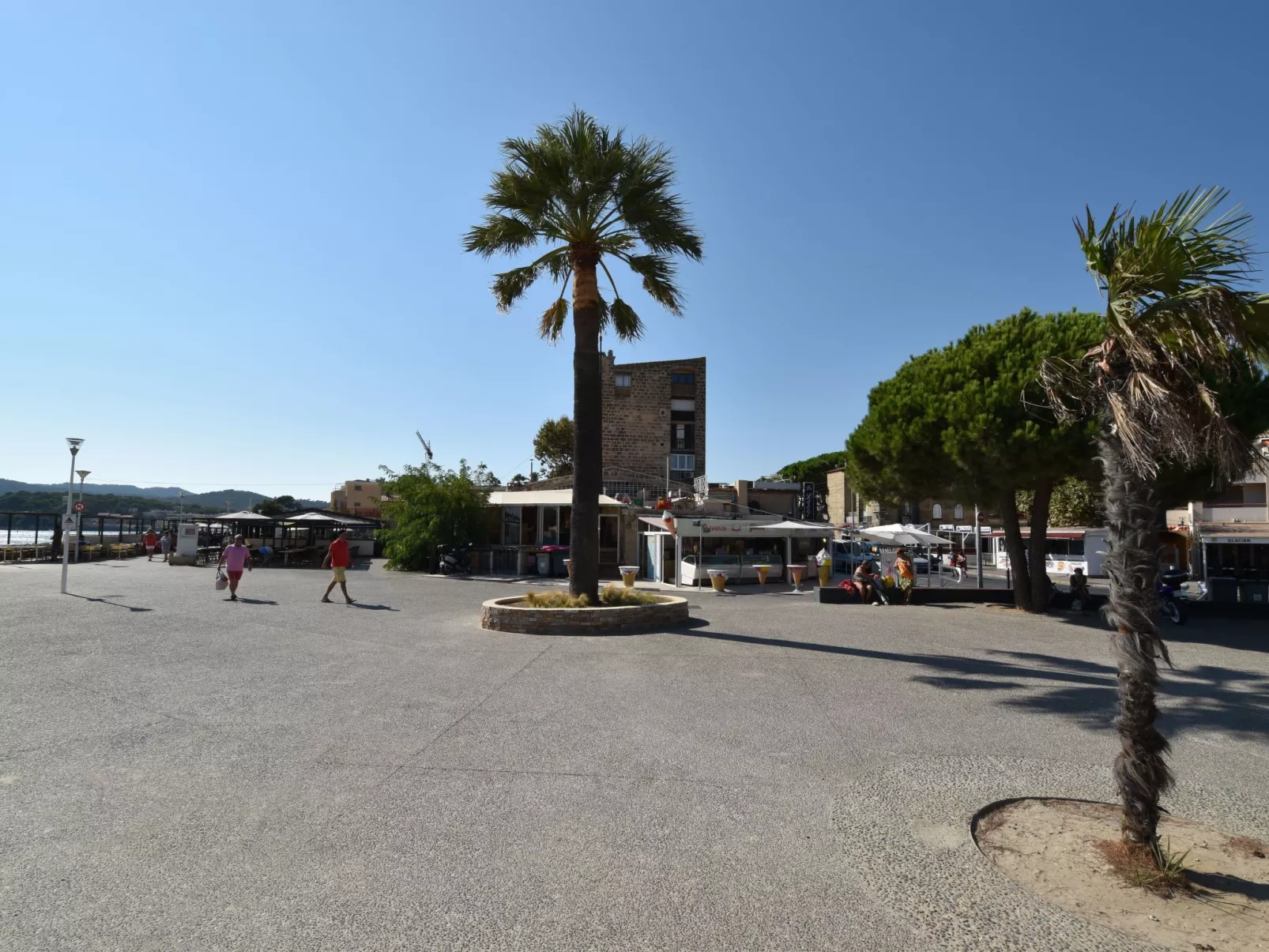 Le Provence Plage - Image-tags.info