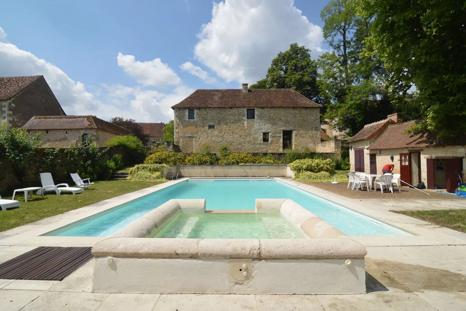 poolofhouse