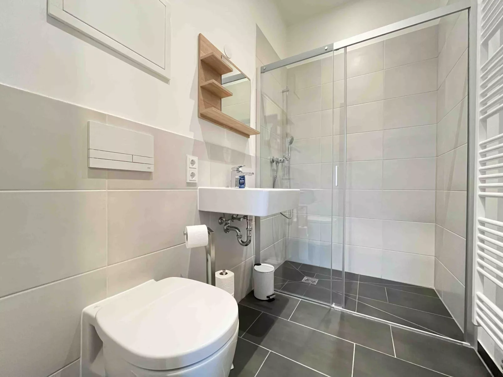 AM1062 - Image-tags.info