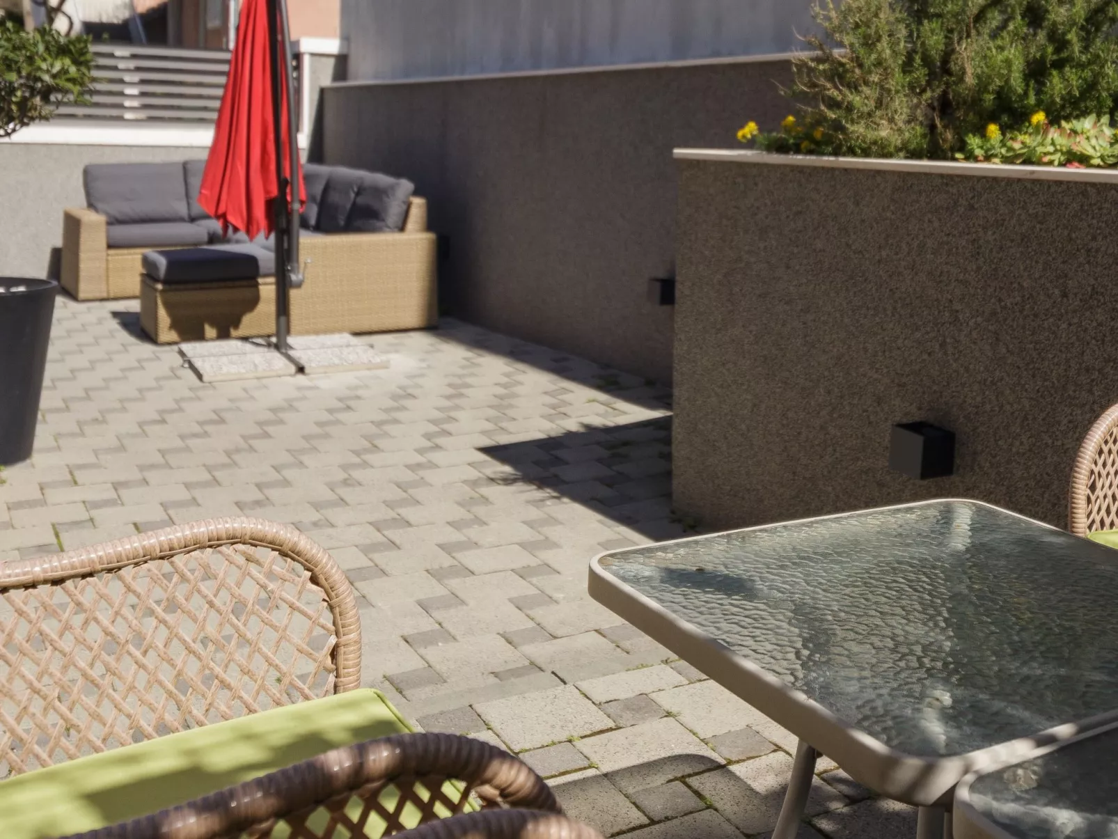 Ruhige Ferienwohnung mit Veranda und Garten - Image-tags.info